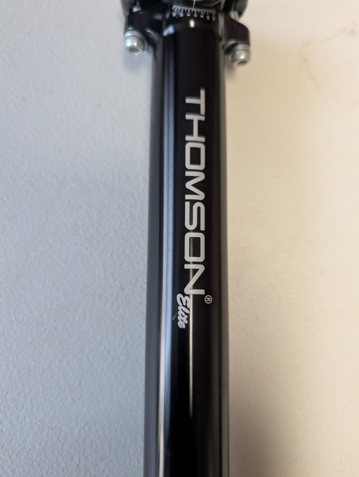 Thomson Elite Seatpost 30.9 x 330mm SP-E127 Black