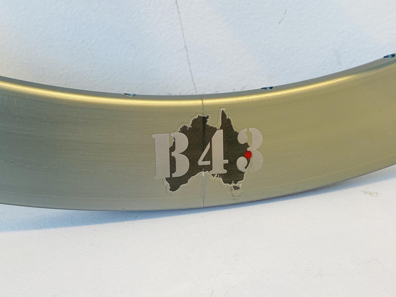 Velocity B43 700c Rim Set 32h Olive Mist Gray NMSW – Made in Australia