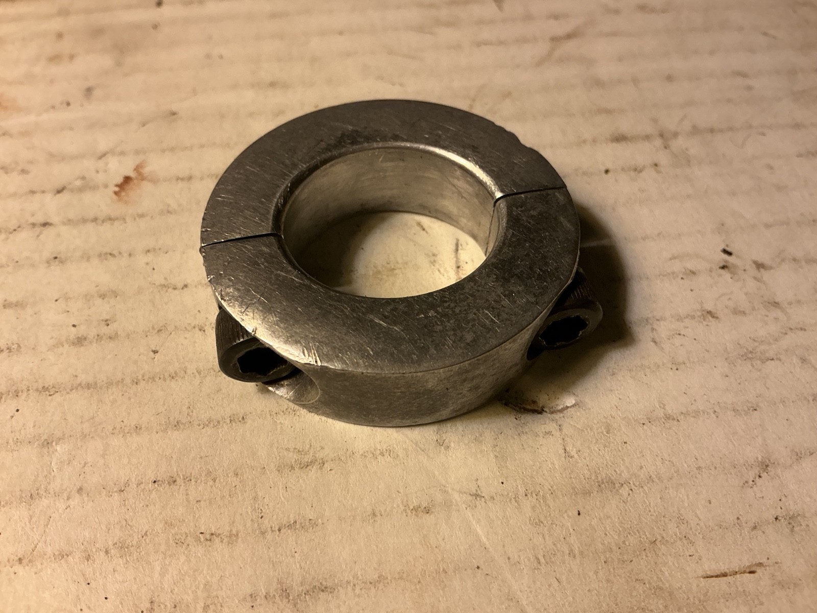 DK seat-clamp (removed from ‘85 Kuwahara Lightning) 25.4mm. Original bolts