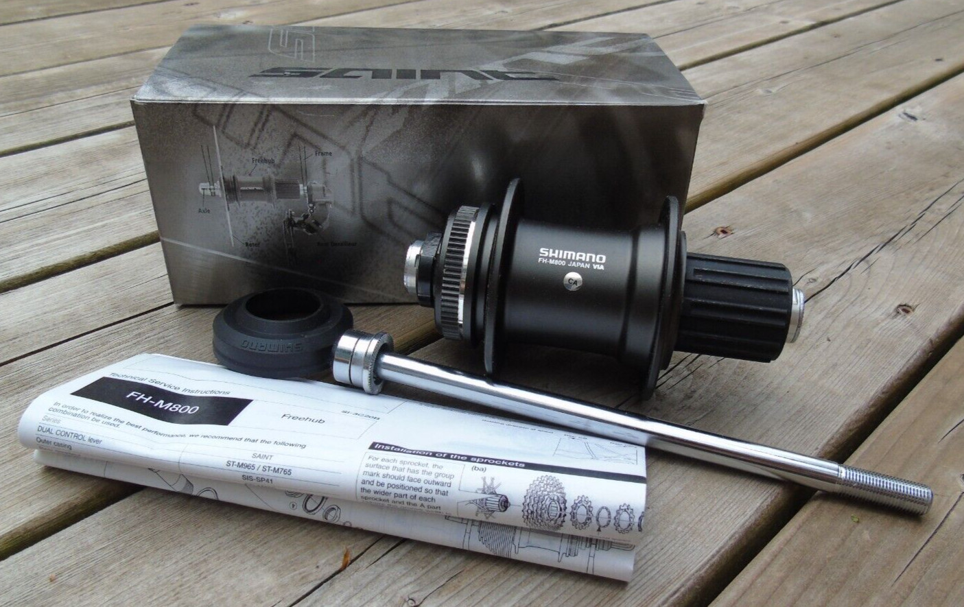 Genuine Nos Shimano Saint Rear Hub, FH-M800, 10x135mm, 32H, 9/10 Spd, New In Box