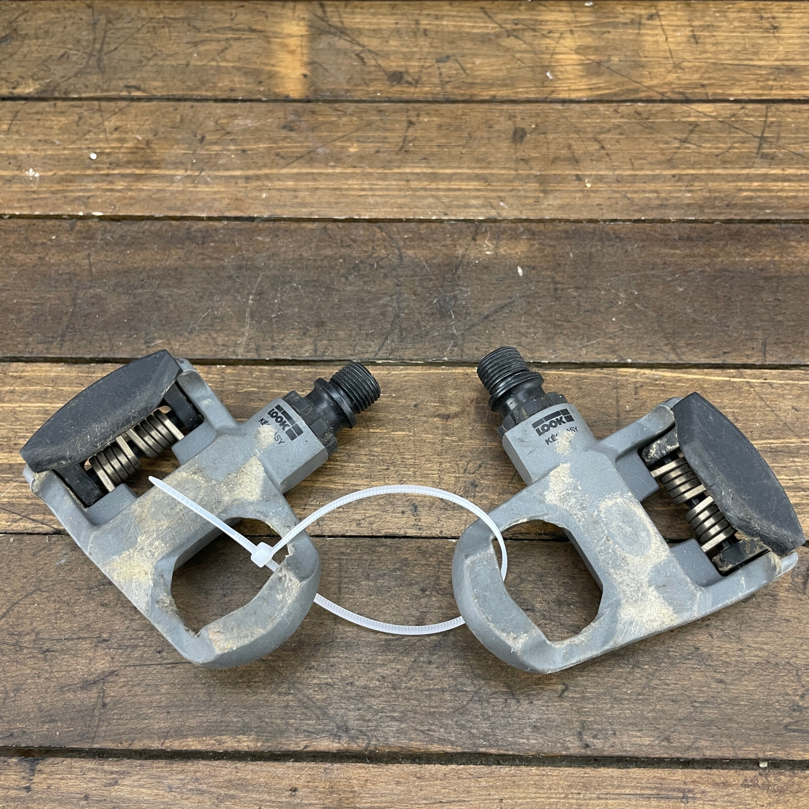 Look Keo Easy Clipless Pedals Gray 9/16 Race Bike Road Bike Vintage
