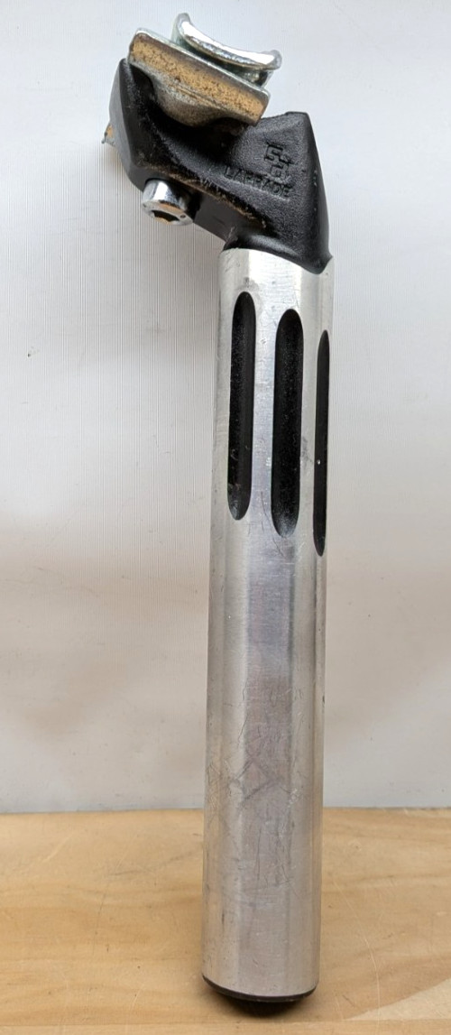 Vintage SR Laprade black/silver fluted 26.6 200 mm L-84 seatpost