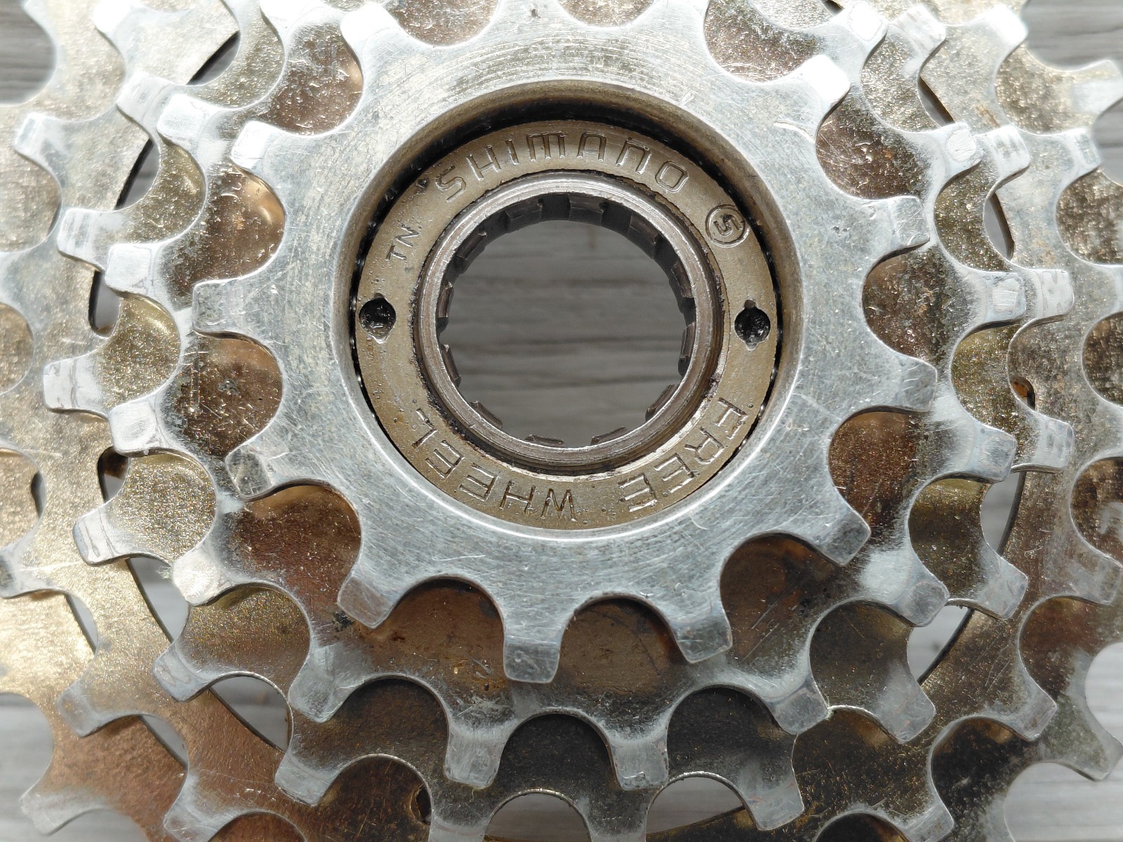 Vintage Shimano 1980’s 5-Speed GOLD Freewheel 14-28T Road Bike, Bicycle