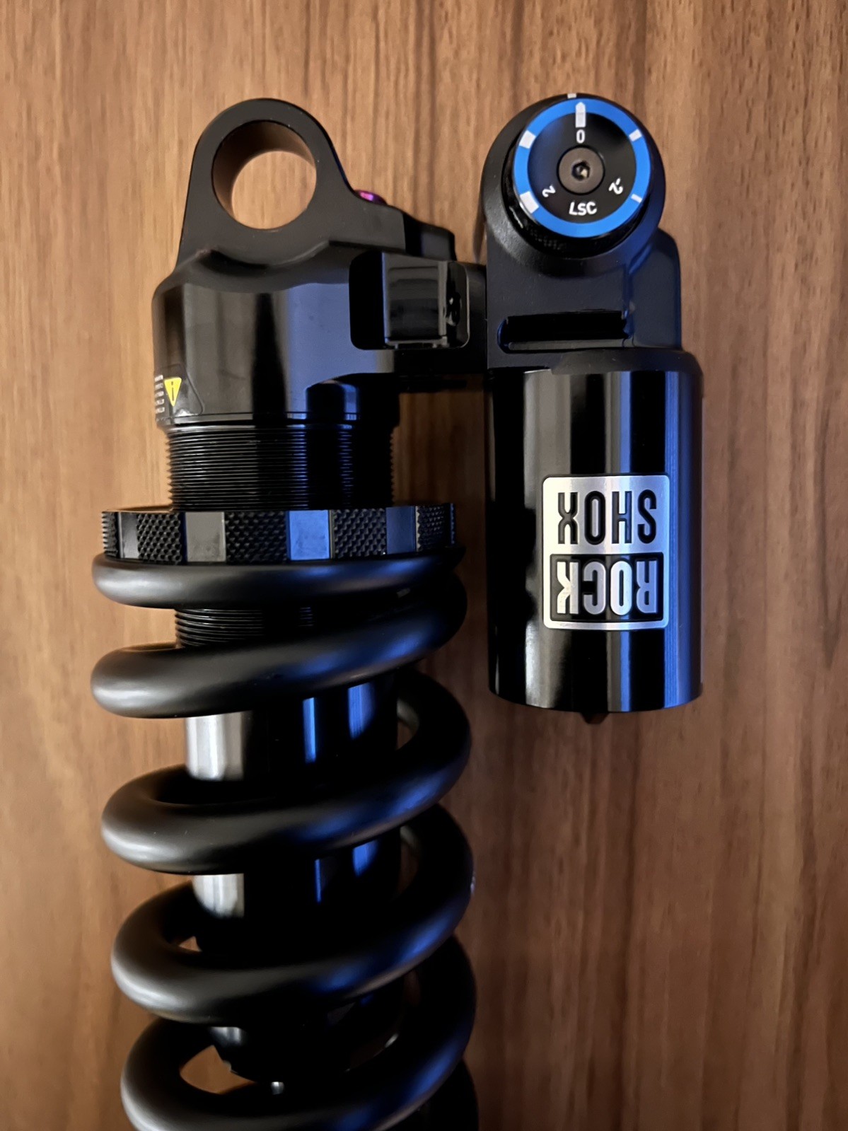 2027 RockShox Vivid Ultimate Coil