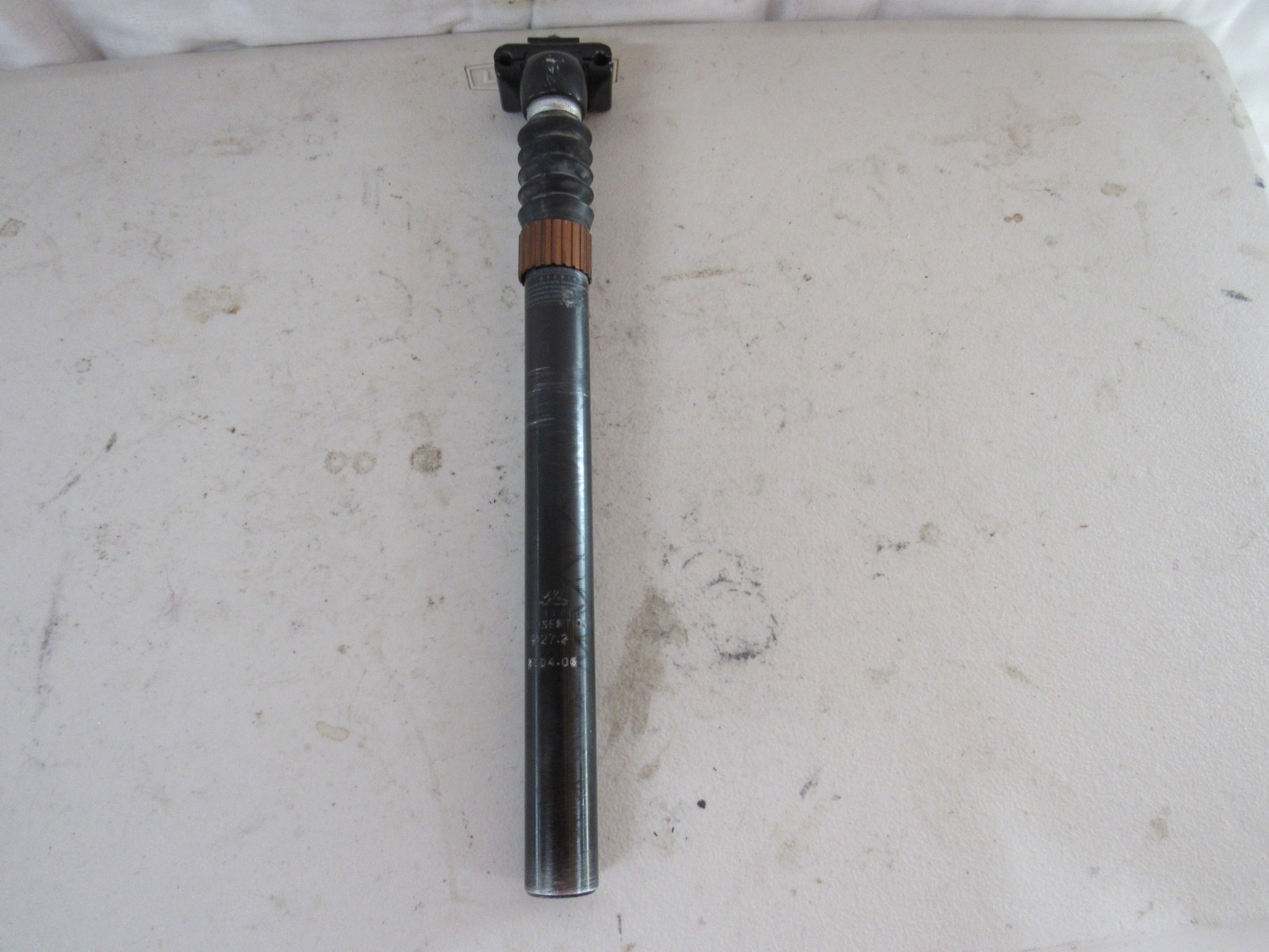 NL Suspension Seatpost Seat Tube 27.2mm x 360 mm Offset Black
