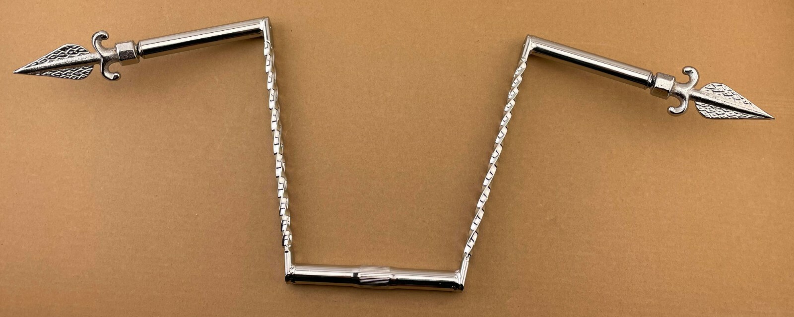 NEW! VINTAGE 12″ RISE DOUBLE TWISTED HANDLEBAR 25.4MM WITH END ARROW IN CHROME.