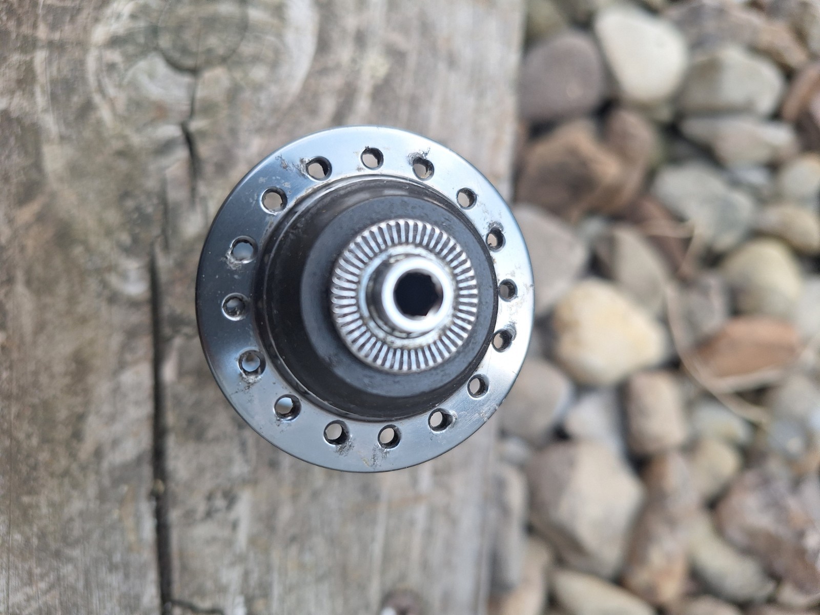 Shimano Ultegra HB-6800 Front Hub 32 Hole Gray