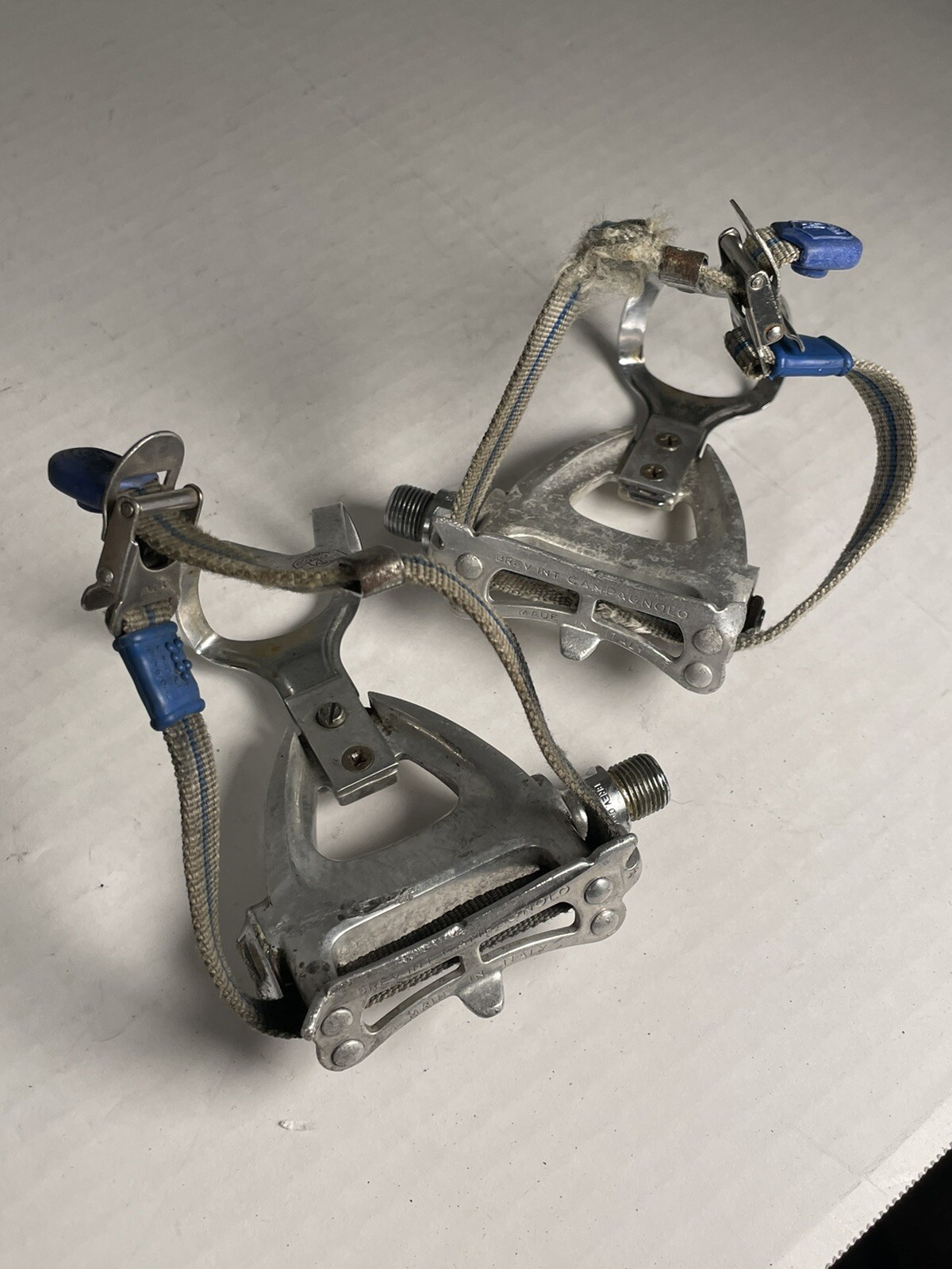 Campagnolo Pedals Athena / Chorus Toe Aero Road Toe Clips With Straps Silver