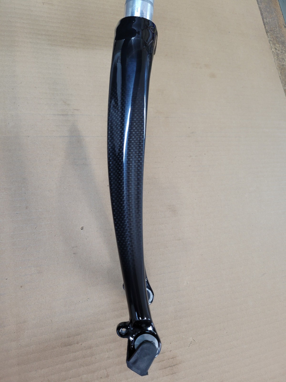 Carbon Fiber Fork 20″ (451)