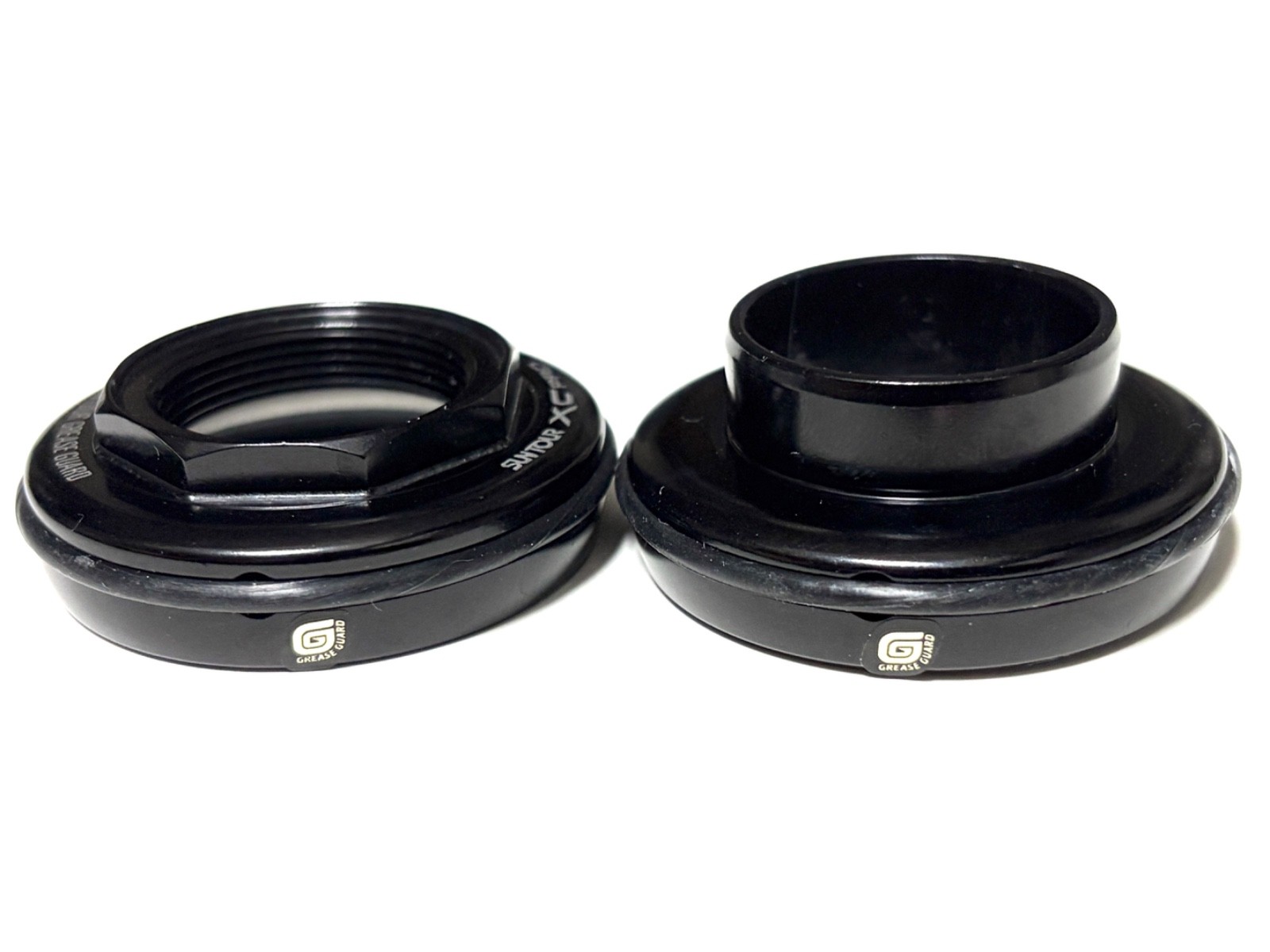 NOS SUNTOUR XC PRO Headset 1″ Threaded JIS Black 27.0mm Grease Guard
