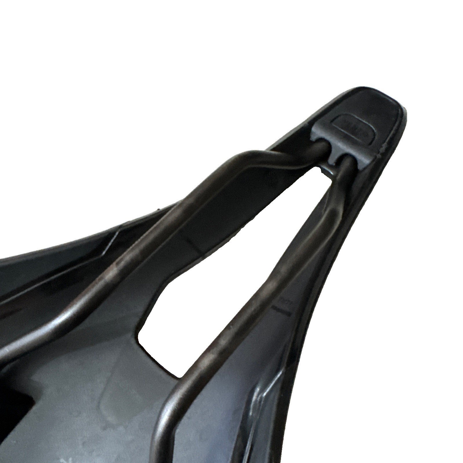 Fizik Argo Vento R1 140mm Saddle – Black NWOT