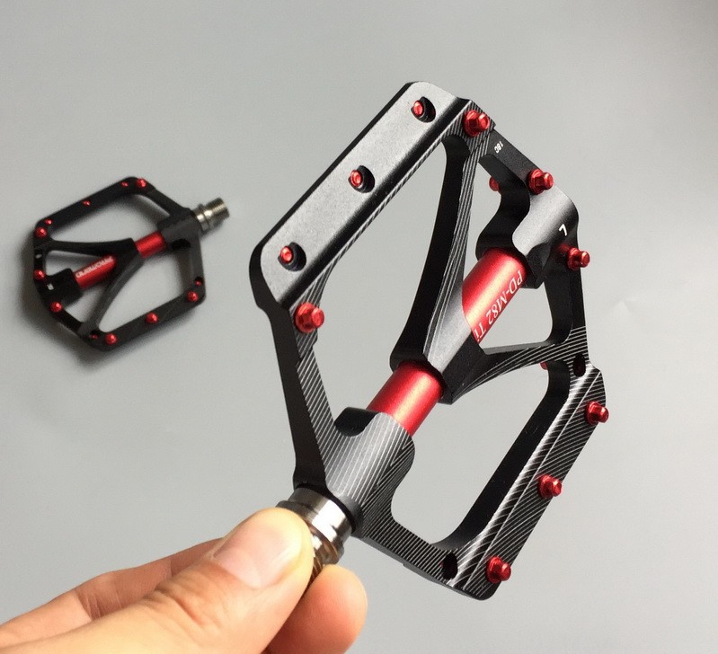 Aluminum titanum axle Road MTB Mountain Bike Bicycle Pedal Flat Pedals 3 Bearing