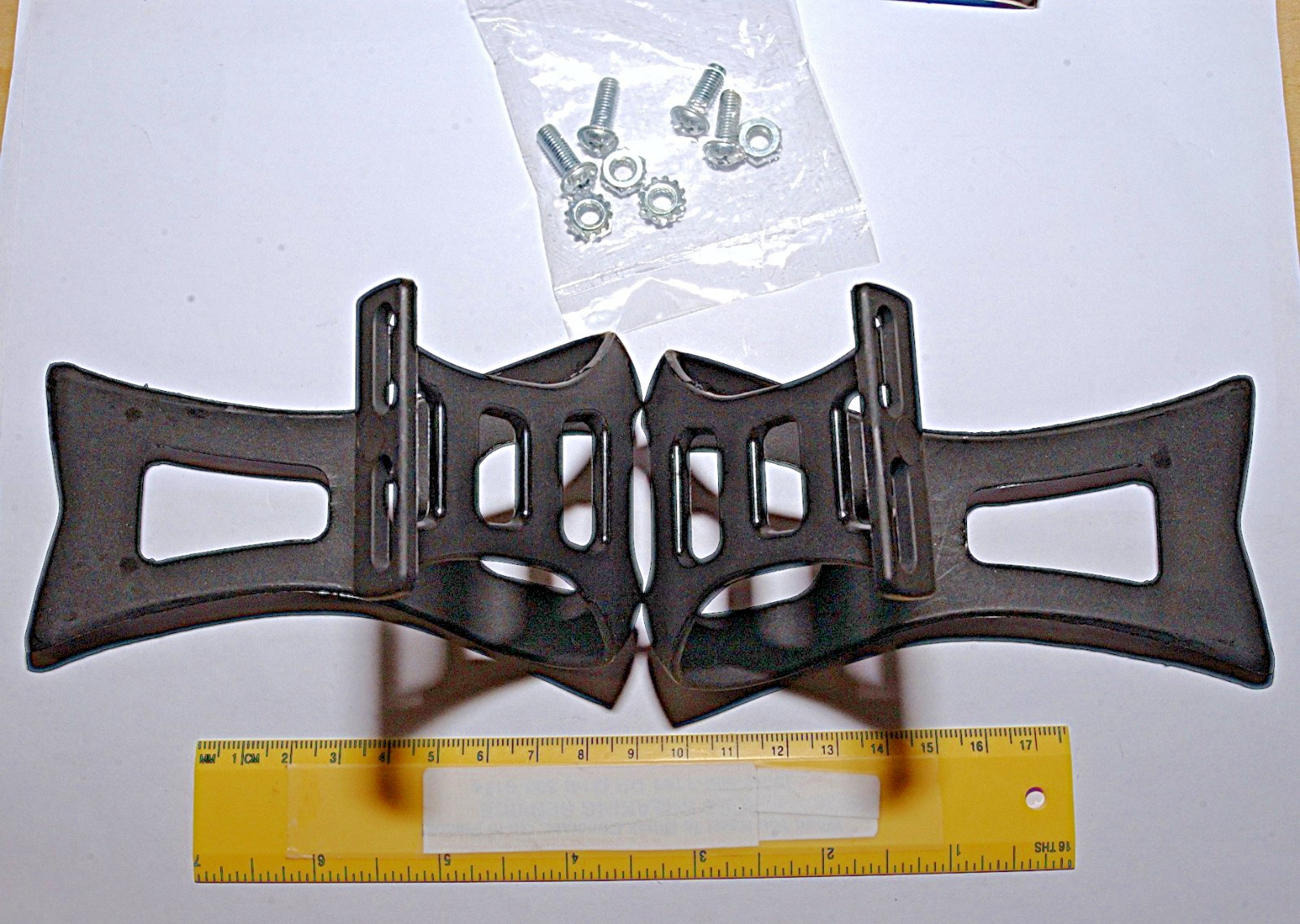 Bike-Street MT-3 Road Mountain Bicycle Pedal TOE CLIPS, Plastic, & 7cm Toe Depth