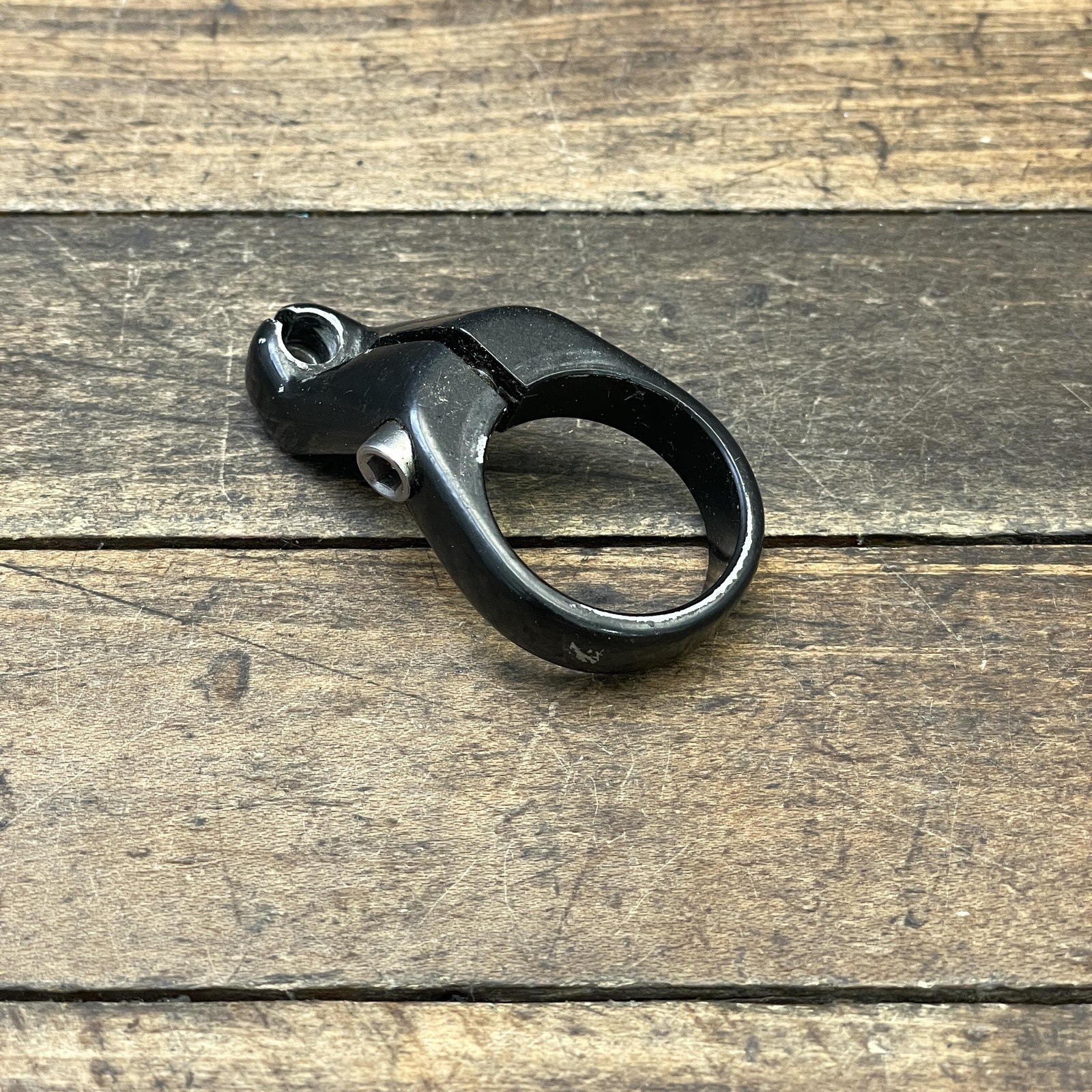 Vintage Headset Cable Hanger Guide 28.6 mm 1 1/8 Threadless Black 90s MTB Alloy