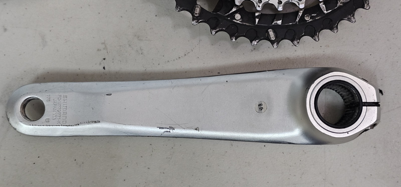 Shimano Deore XT FC-M770 MTB Triple Crankset 175mm w/ BB, 9 or 10 speed