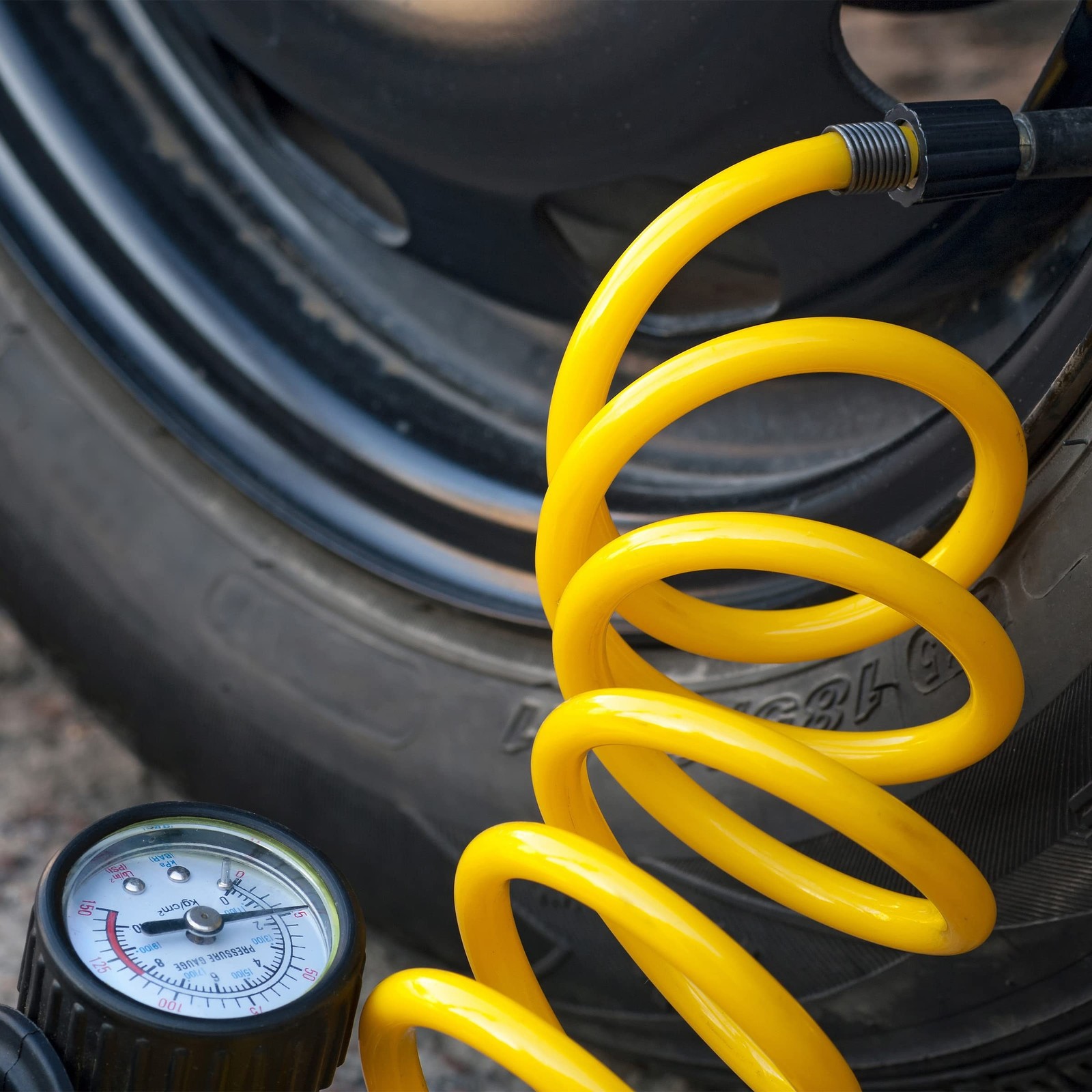 RAD Sportz 12 Volt Electric Tire Air Pump with Gauge for Bike/Auto