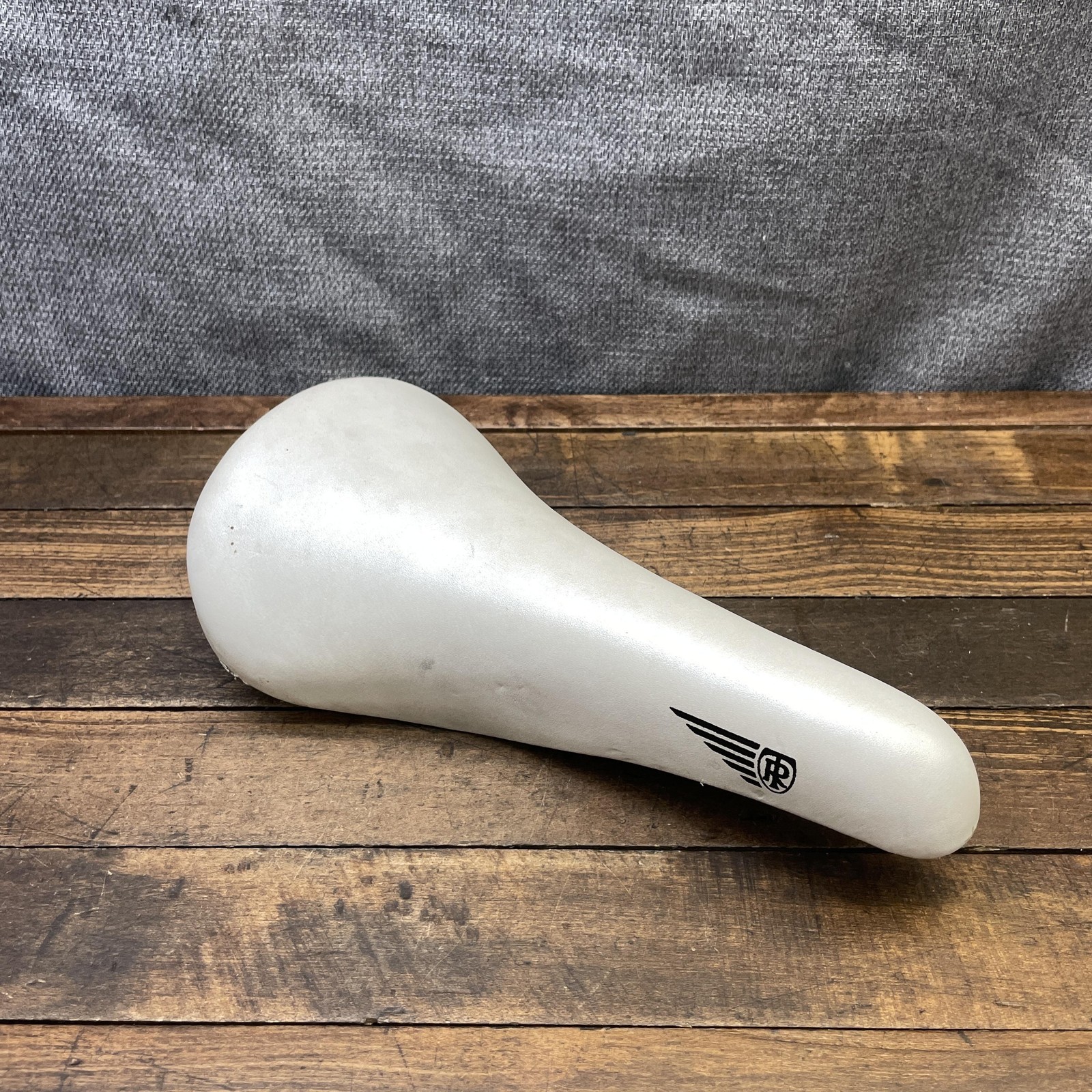 Vintage Ritchey Logic Saddle White 90s MTB Seat TR Tom Ritchey Mountain