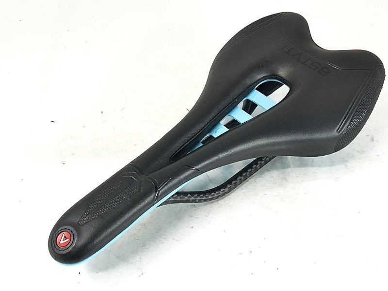 Astute Astvte Skylight Vt Skylite Saddle Carbon