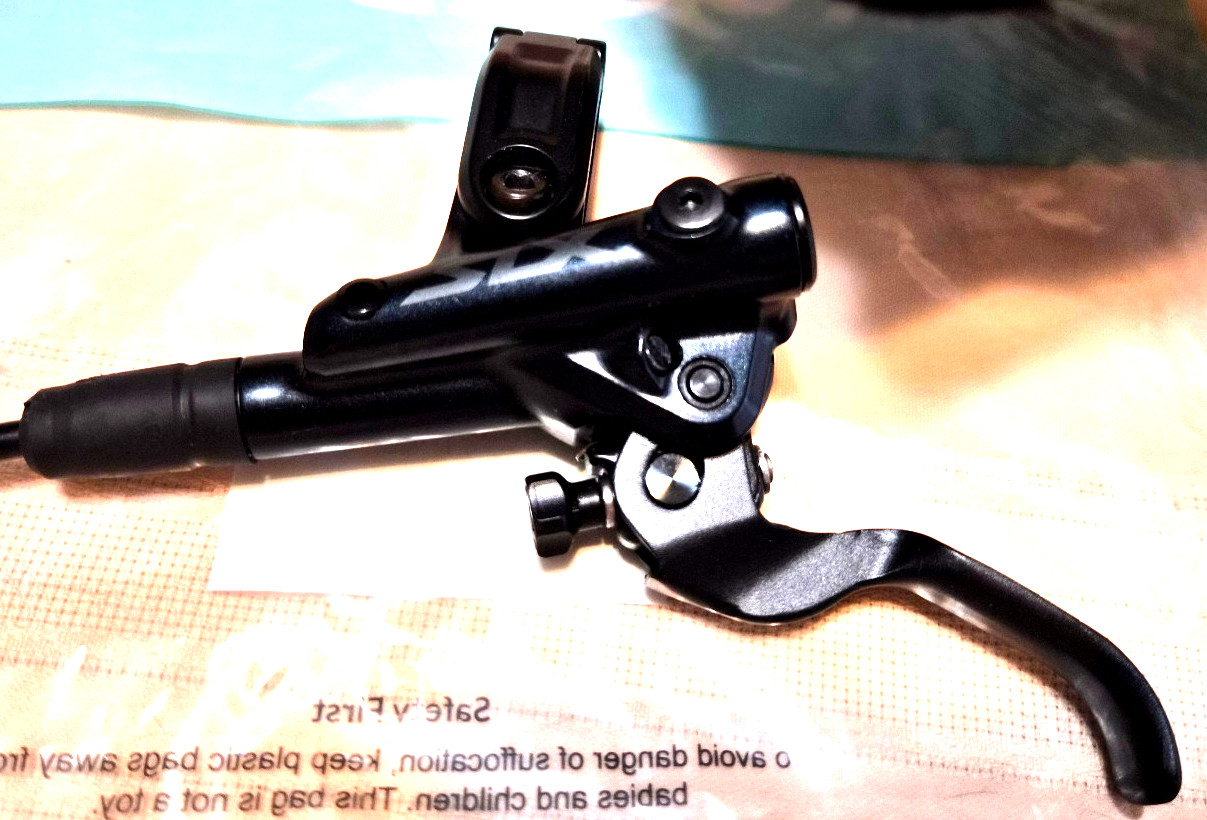 Shimano SLX BL-M7100 Lever BR-M7120 Front Disc Brake 4 Piston LAST ONE FREE SHIP