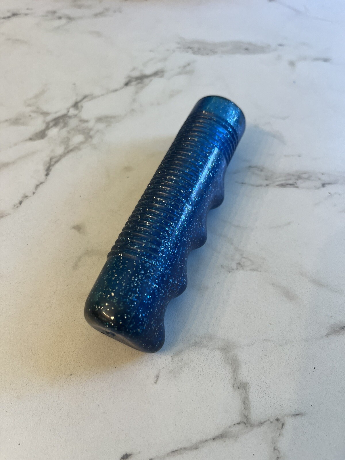 1-PAIR 1960s-70s VINTAGE BLUE METAL FLAKE STINGRAY BICYCLE HANDGRIPS SCHWIN STYL