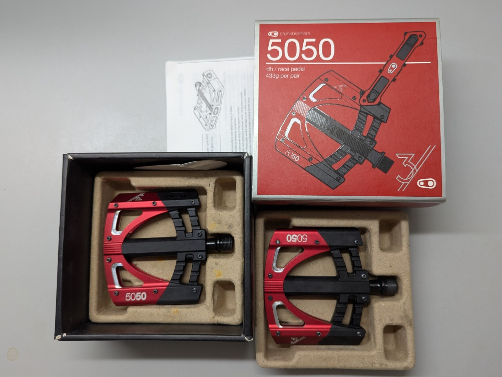 Crank Brothers 5050 Platform Pedals Red/Black Sealed Bearing • 9/16” Axle