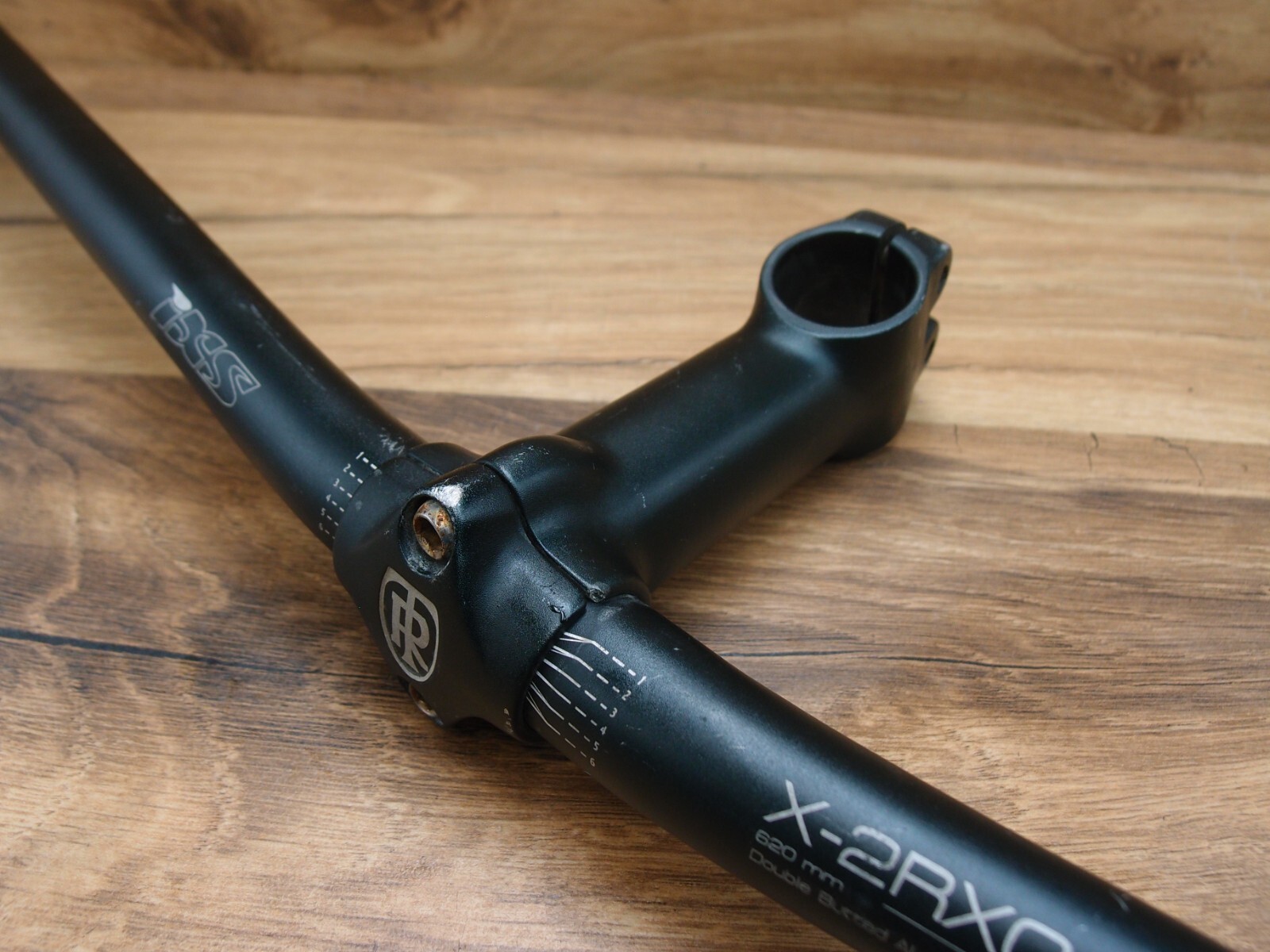 flat handlebar ixs X-2RXC double butted + ahead stem Ritchey 1 1/8 in