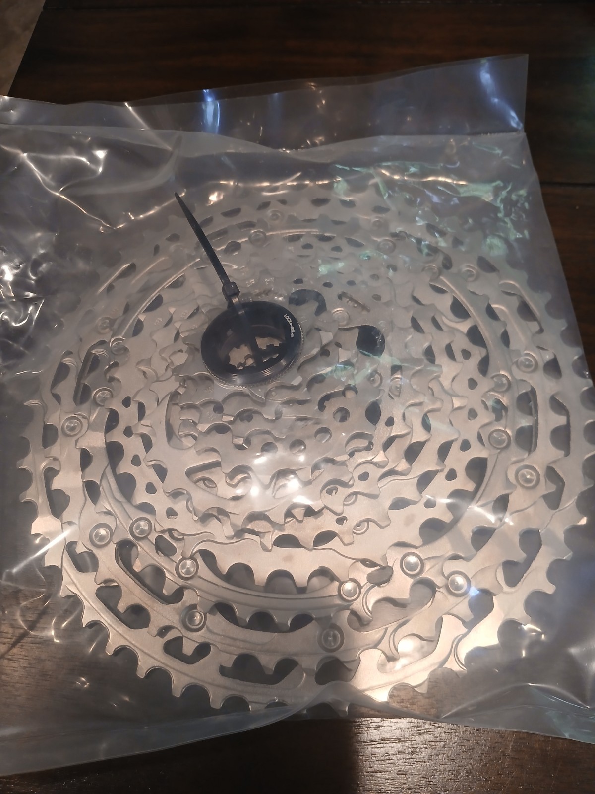 New take-off Shimano Deore CS-M6100-12 10-51t 12 Speed Cassette 1