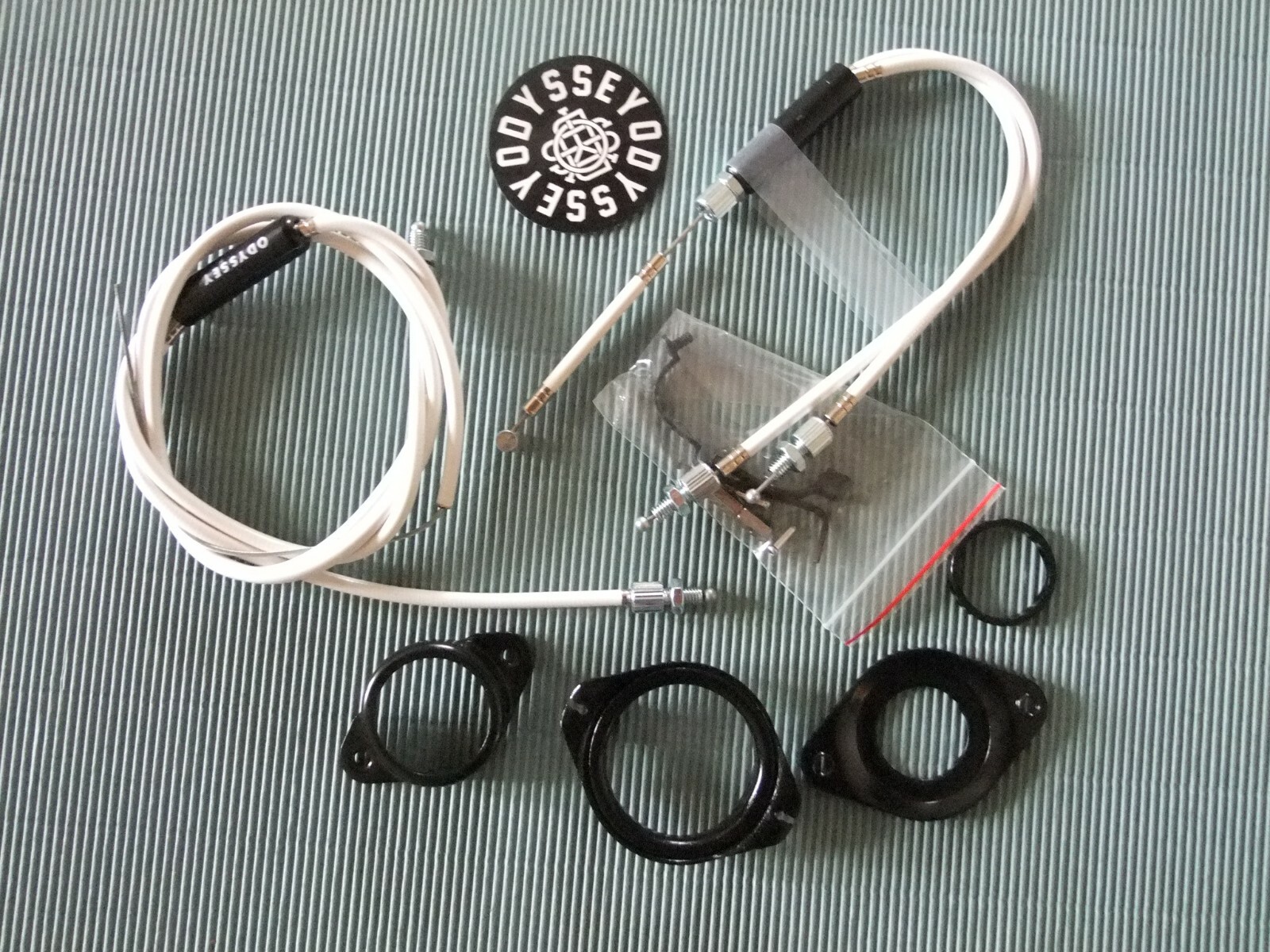 NOS ODYSSEY BMX Bike 1-1/8″ Gyro G3 Universal Detangler Kit, White