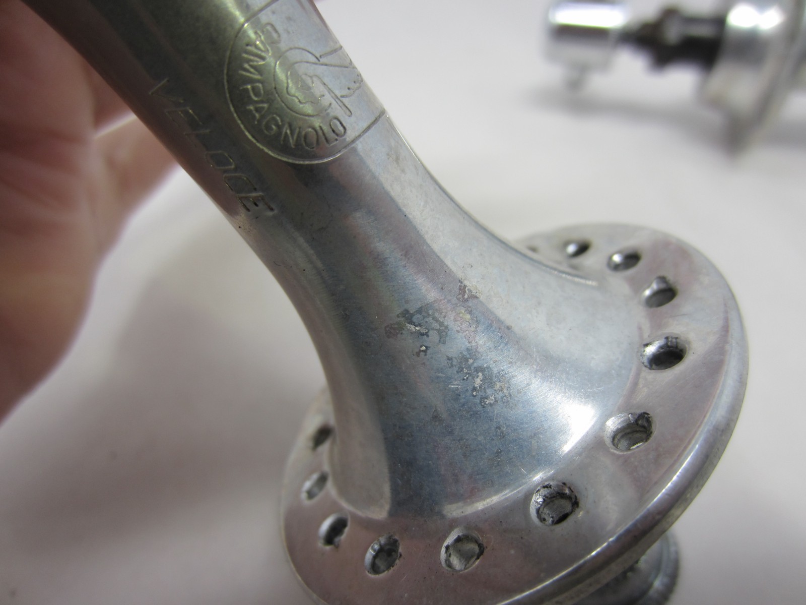 Campagnolo Veloce 32 Hole 100/130mm 8-12 Speed Bike Bicycle Quick Release Hubset
