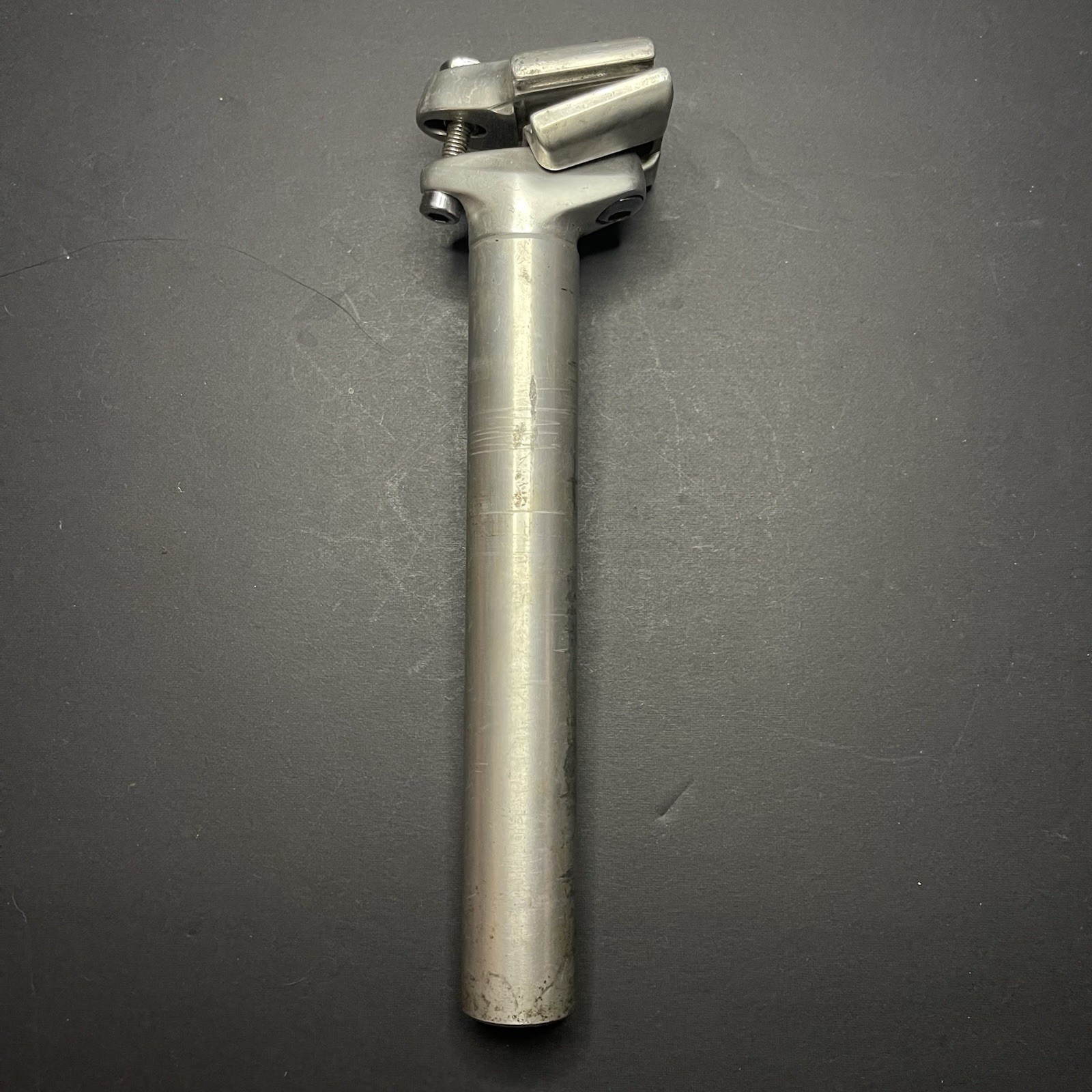 80’s Suntour Superbe 26.6mm Seatpost 200mm