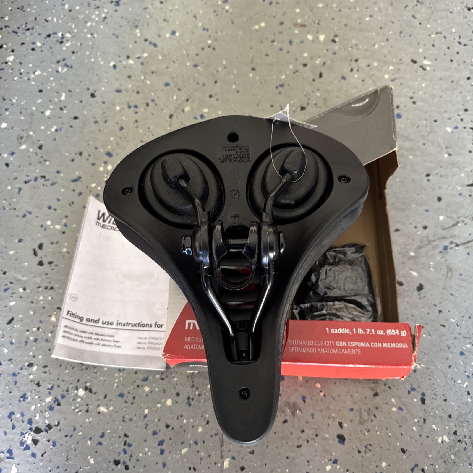 Wittkop Medicus Air 97995413-1 Bicycle Seat Memory Foam Waterproof City Saddle