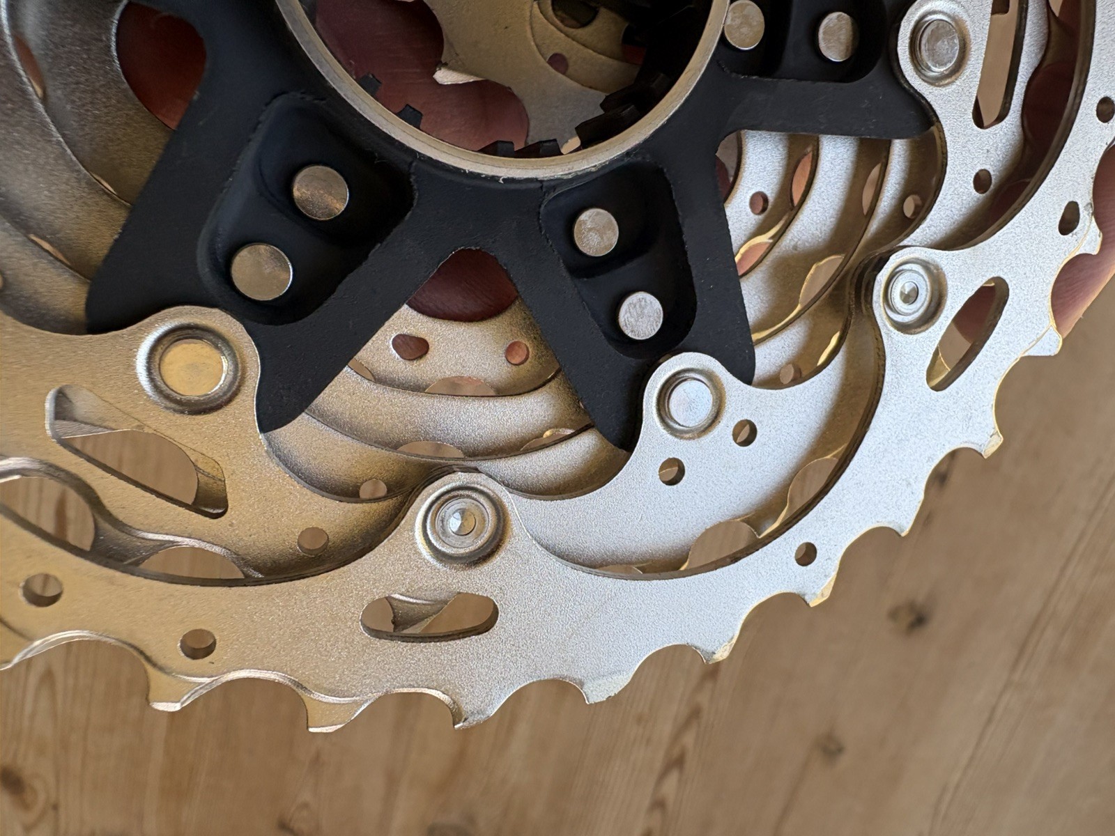 SHIMANO Ultegra CS-R8101 Road Bike 12-speed Cassette 11-34T without box