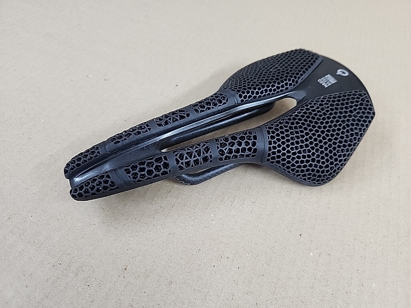 Prologo NAGO R4 PAS 3DMSS Saddle