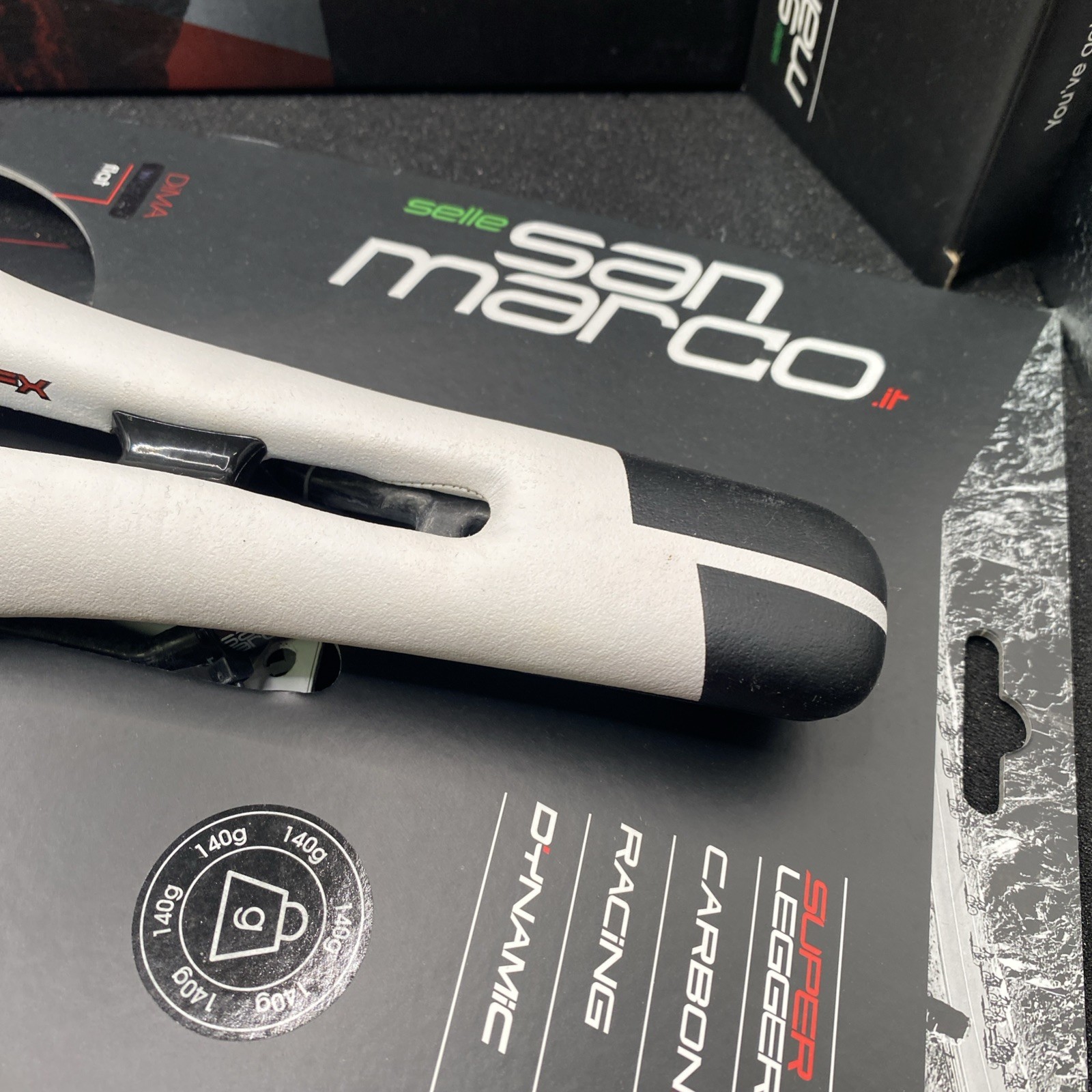 Selle San Marco Mantra Carbon Fx Cycling Saddle Sear 294x136mm (s37)