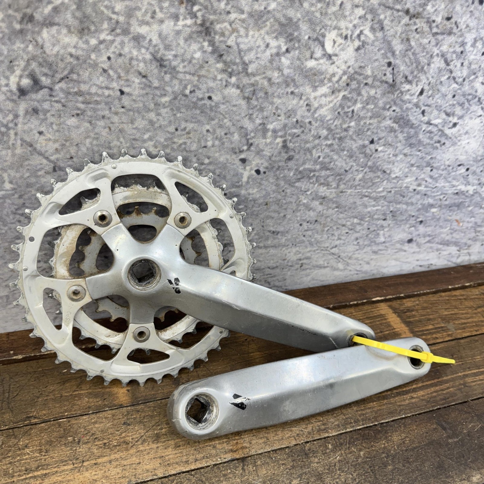 Vintage Sugino Triple Crankset 175mm Specialized Strongarm 42/32/22T 90s MTB