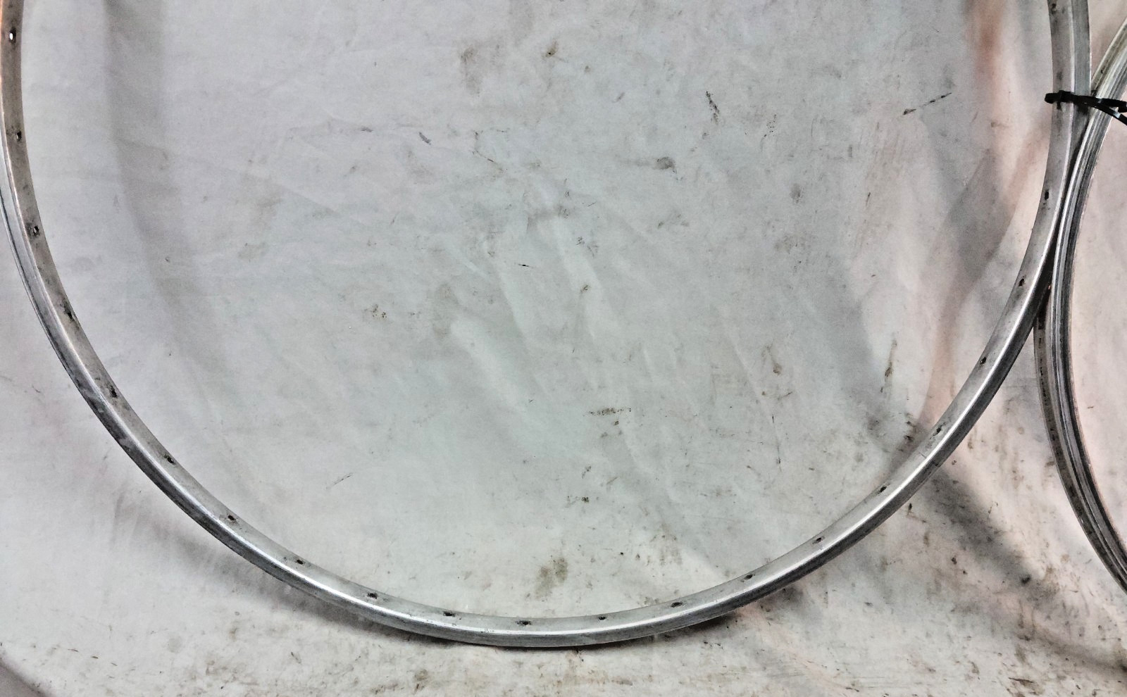 Weinmann 27″ 630ISO Vintage Road Bike Rim Set 36S USA/Belgium Made Rim Brake SLV