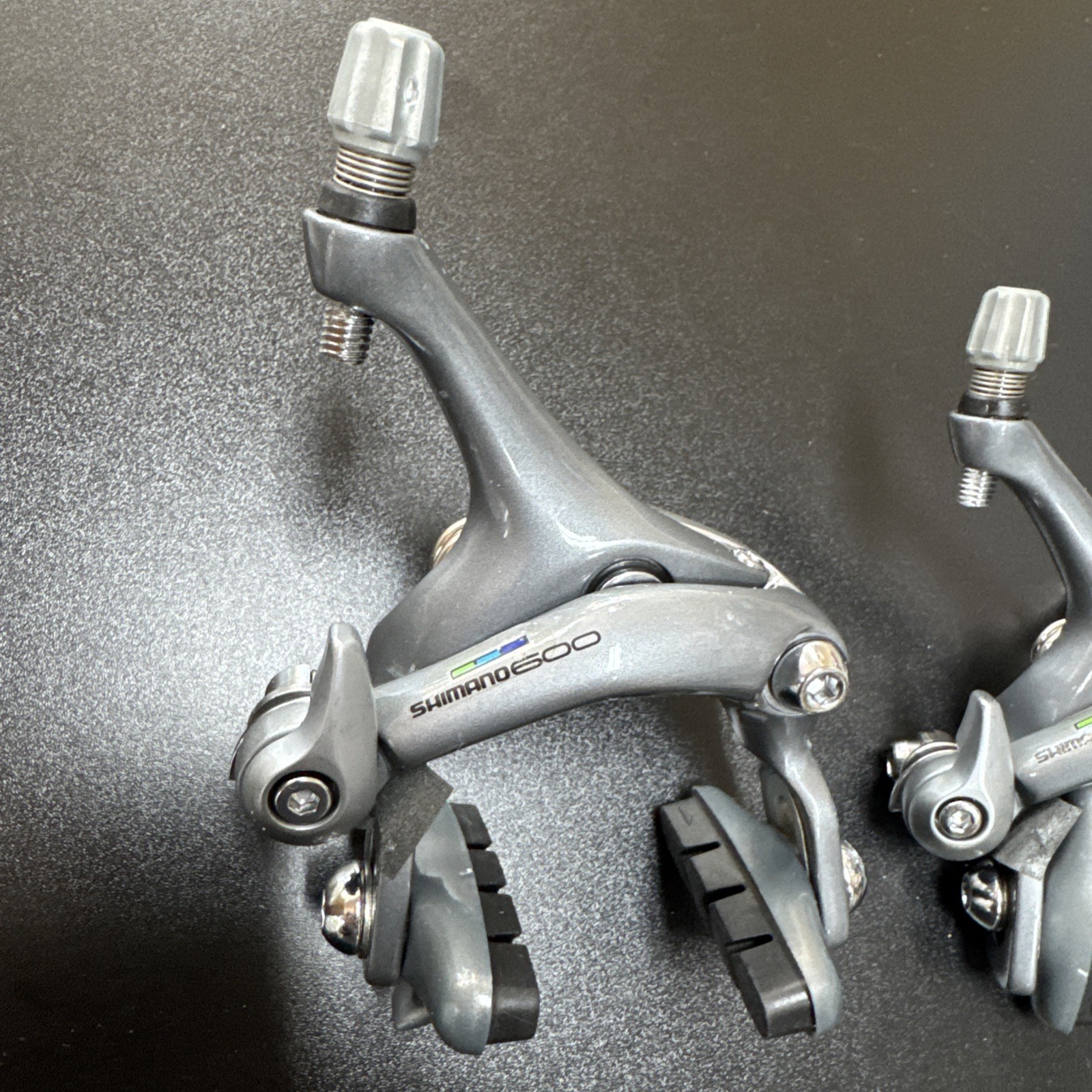 Shimano 600 BR-6403 Brake Caliper Set 49 mm Tricolor BR-6400