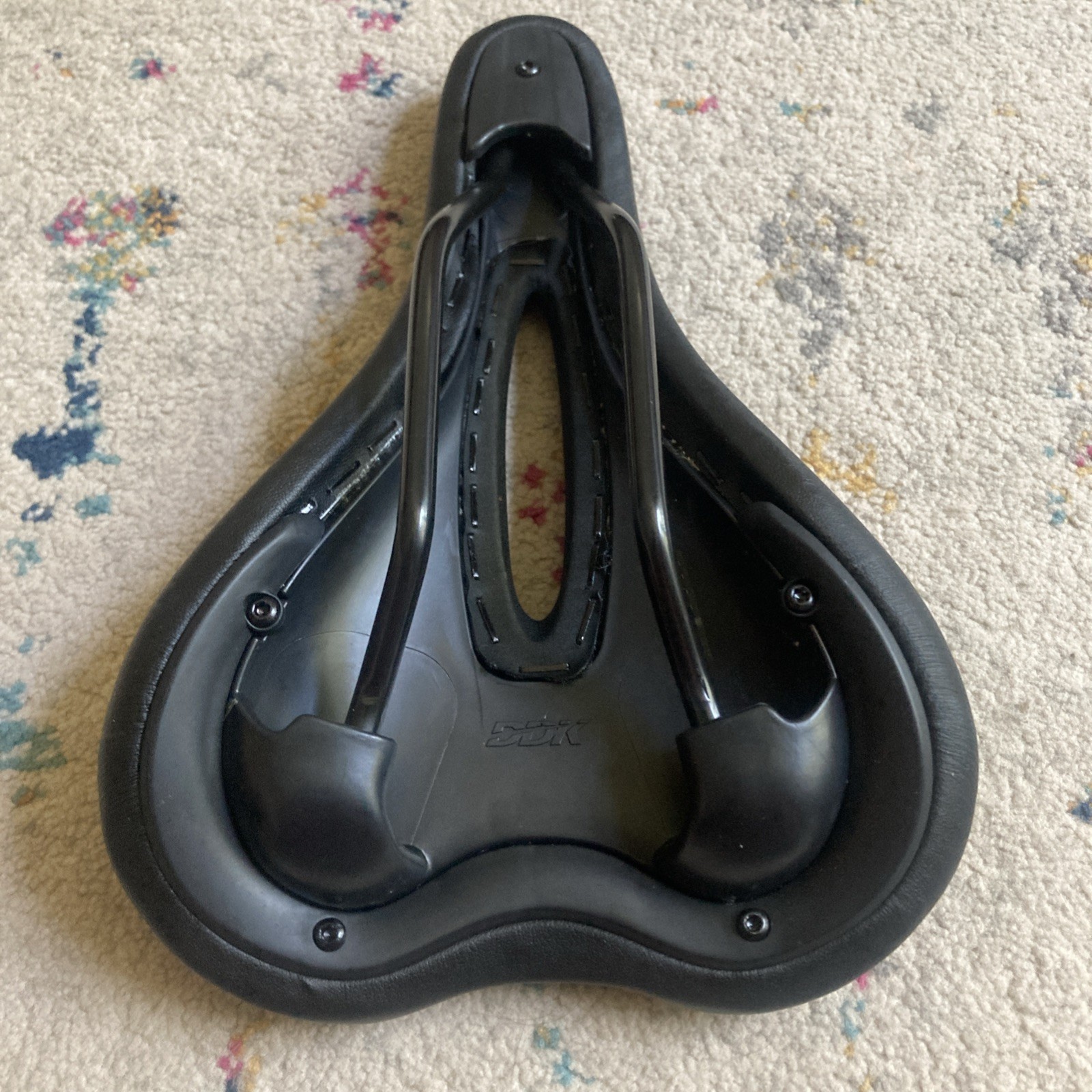 Trek Sport Bike Saddle Women’s FX Hybrid Bike Seat Take Off
