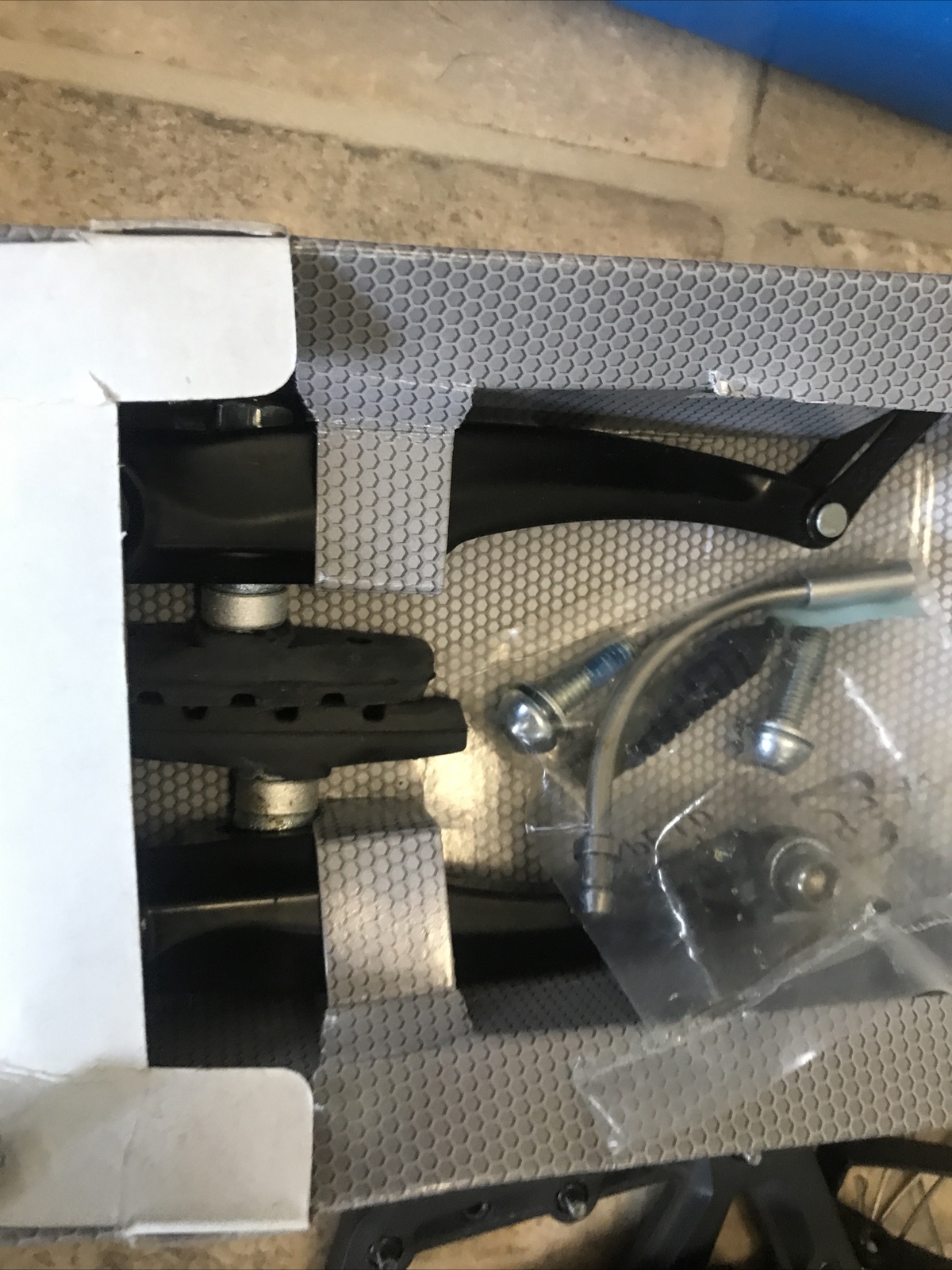Tmars dropper post, stamp pedals, Shia no tourneytx , mechanical disc brakes lot