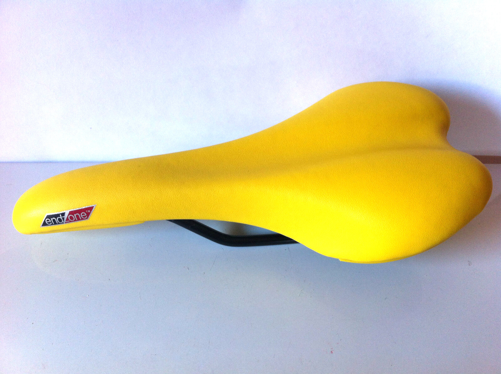 ENDZONE Bicycle Seat Classic MTB Road Racing Track Fixie Bikes YELLOW