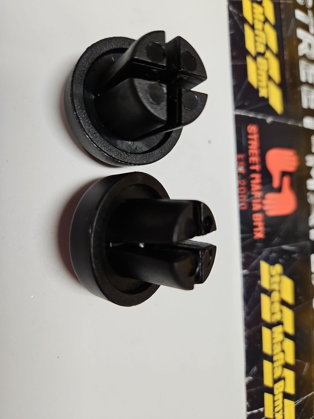 STRANGER BMX BIKE BAR ENDS NEW SCHOOL HANDLEBAR GRIP THICK PLUGS expanding NEW