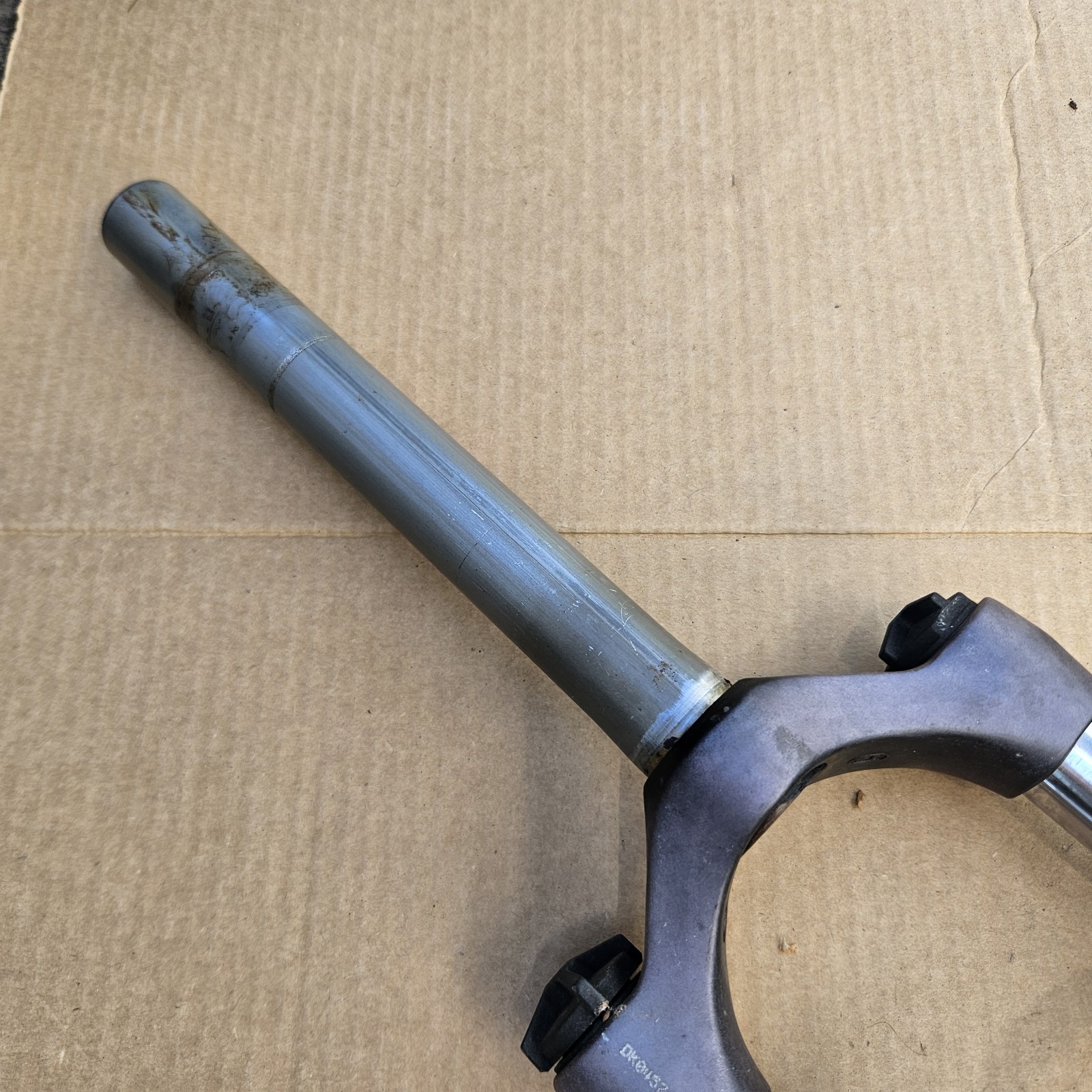 26″ Manitou Six 100mm Mountain Bike Front Fork 1-1/8″ Steerer Disc V Brake