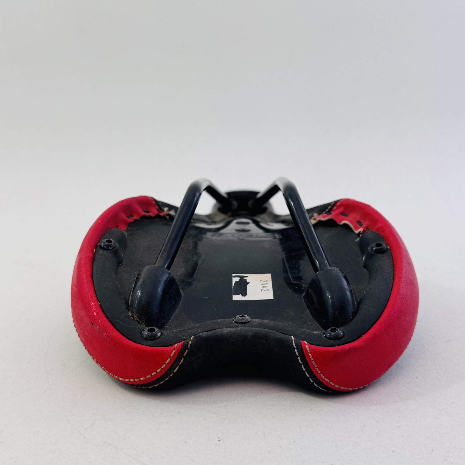 Marin Bicycle Saddle Seat Velo Black Red Racing Road MTB Hybrid Bike A66
