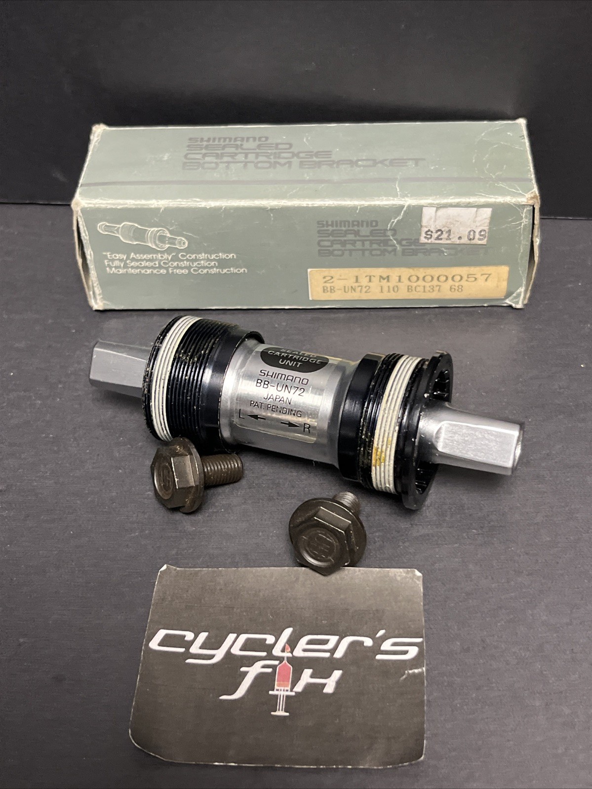 NOS Shimano BB-UN72 115x68mm Bottom Bracket Shell Square Taper English Single SR