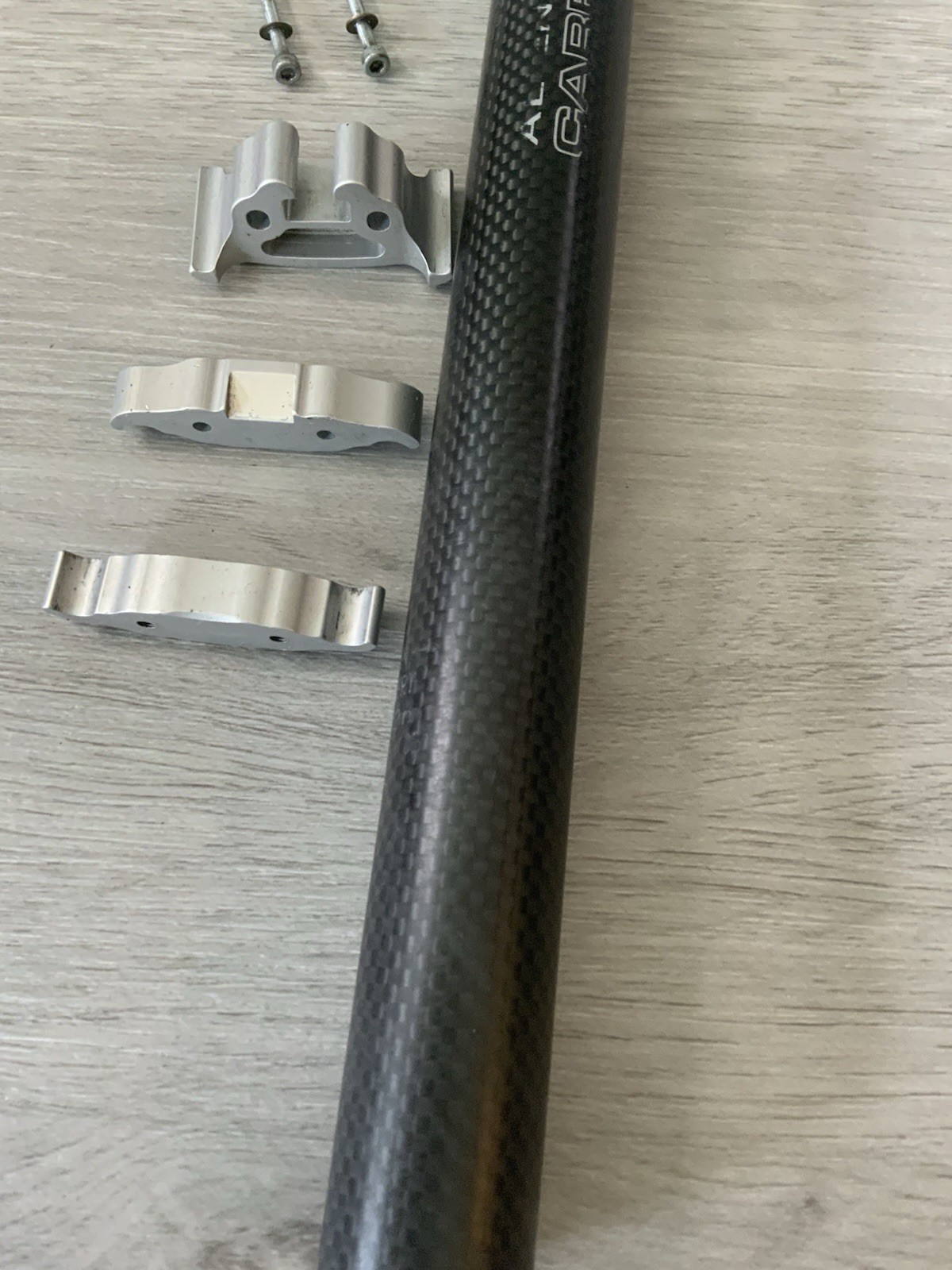 ALIEN SEAT POST 27.2 MM X 260 MM TOTAL LENGTH 140 GRAMS