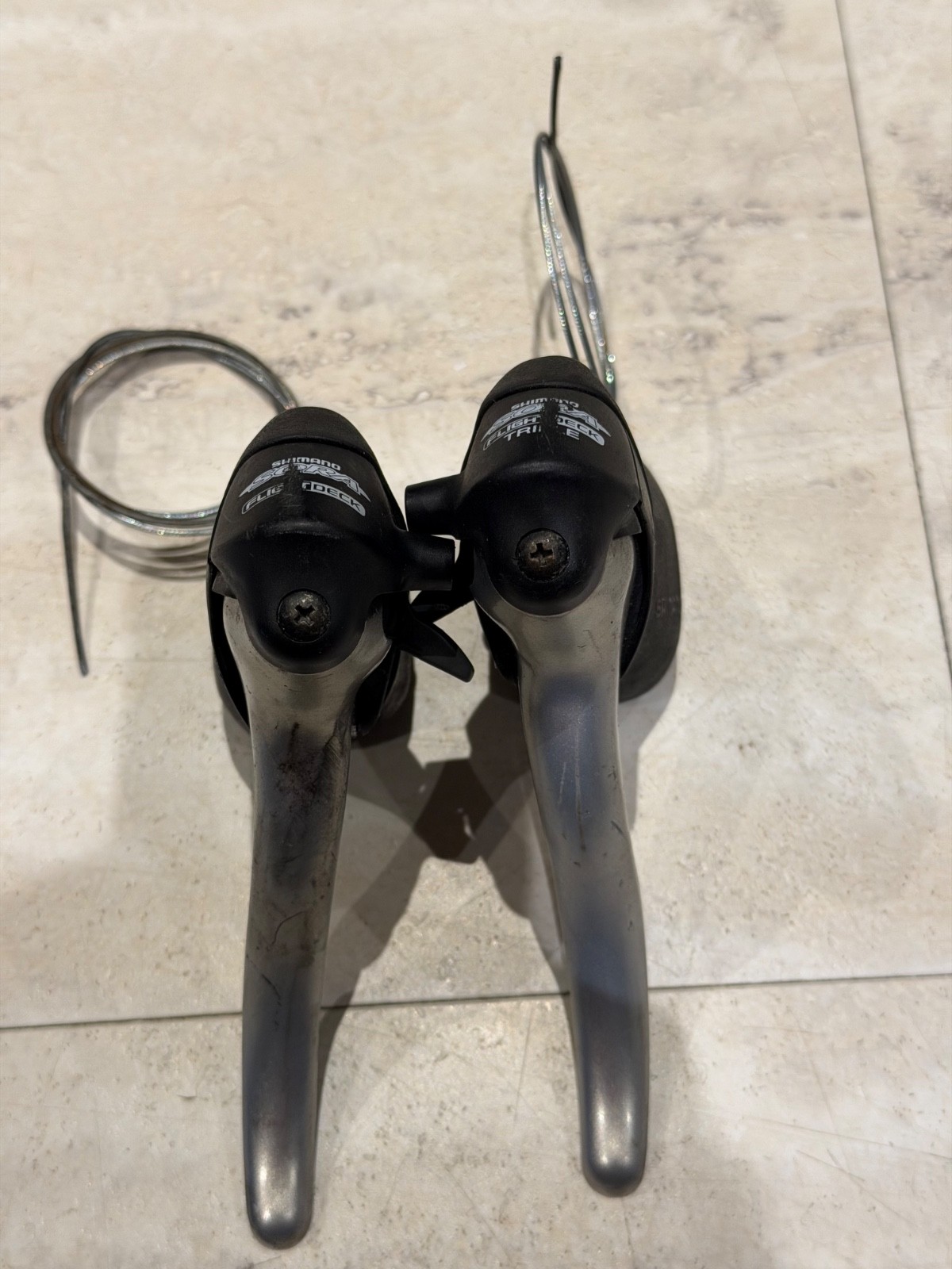 ShimanoSora 2×9 Speed Shift/Brake lever set Used selling for parts read listing