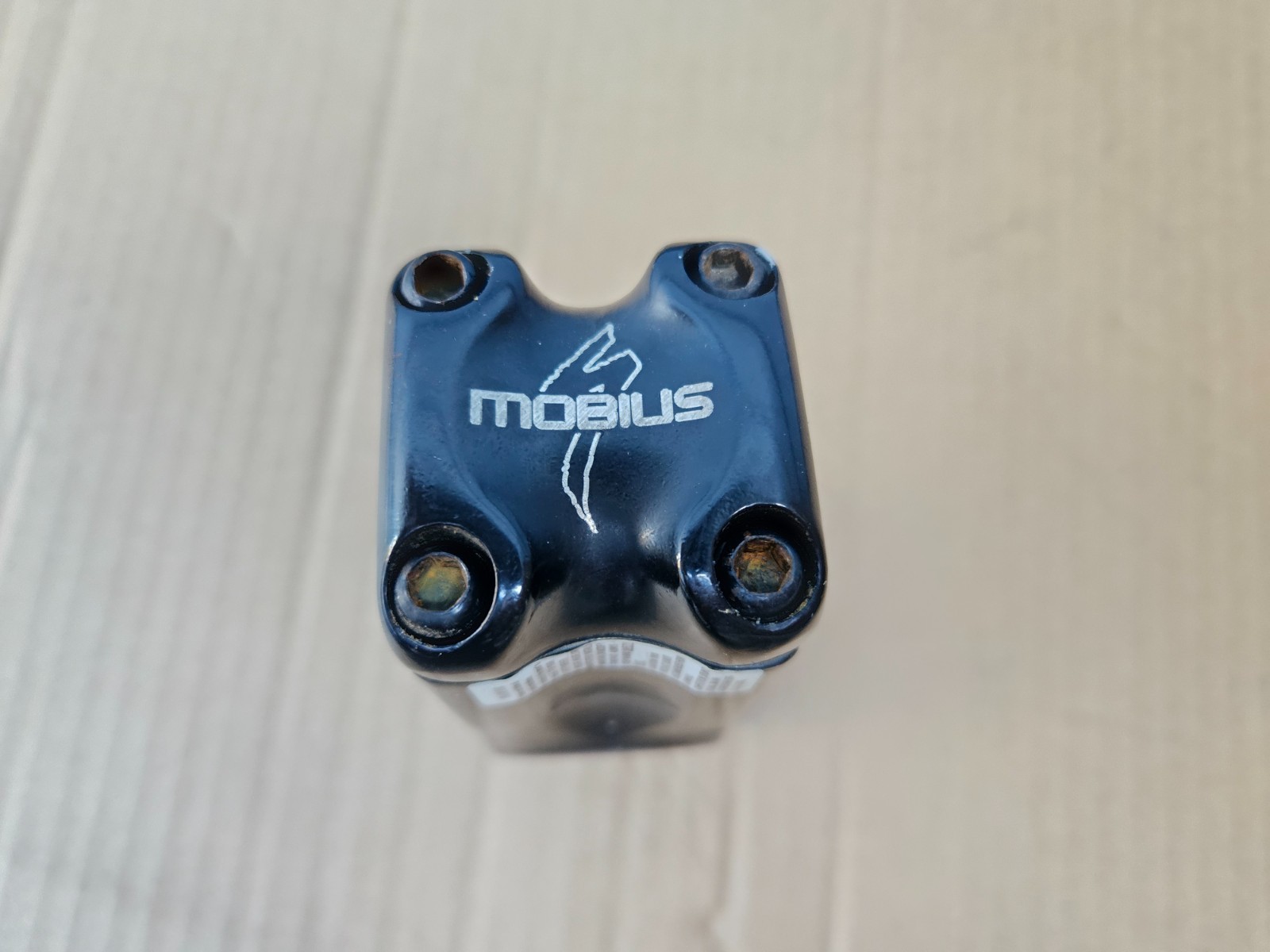 1-1/8″ Specialized Mobius 4-Bolt Threadless Stem 75mm Long x 25.4mm Clamp Black