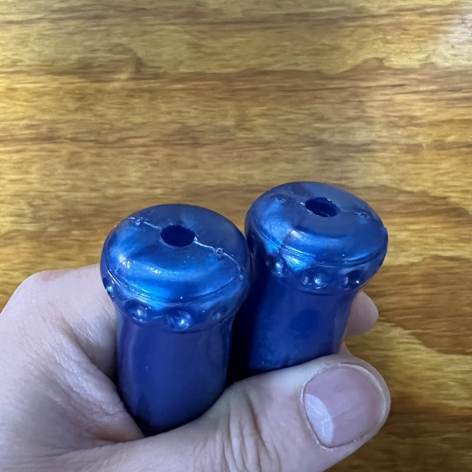 VINTAGE BLUE TRICYCLE GRIPS 5/8″ ID. 4-5/8″ LONG FIT ELGIN AMF HUFFY COLSON NOS
