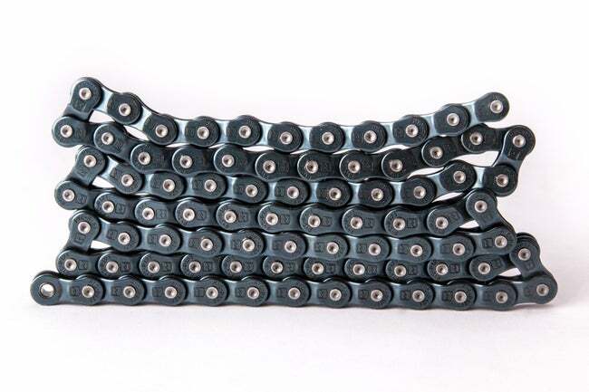 MERRITT BMX HL1 HALFLINK BMX CHAIN – 1/8″ HD BMX CHAIN-80 LINKS-ASSORTED COLORS