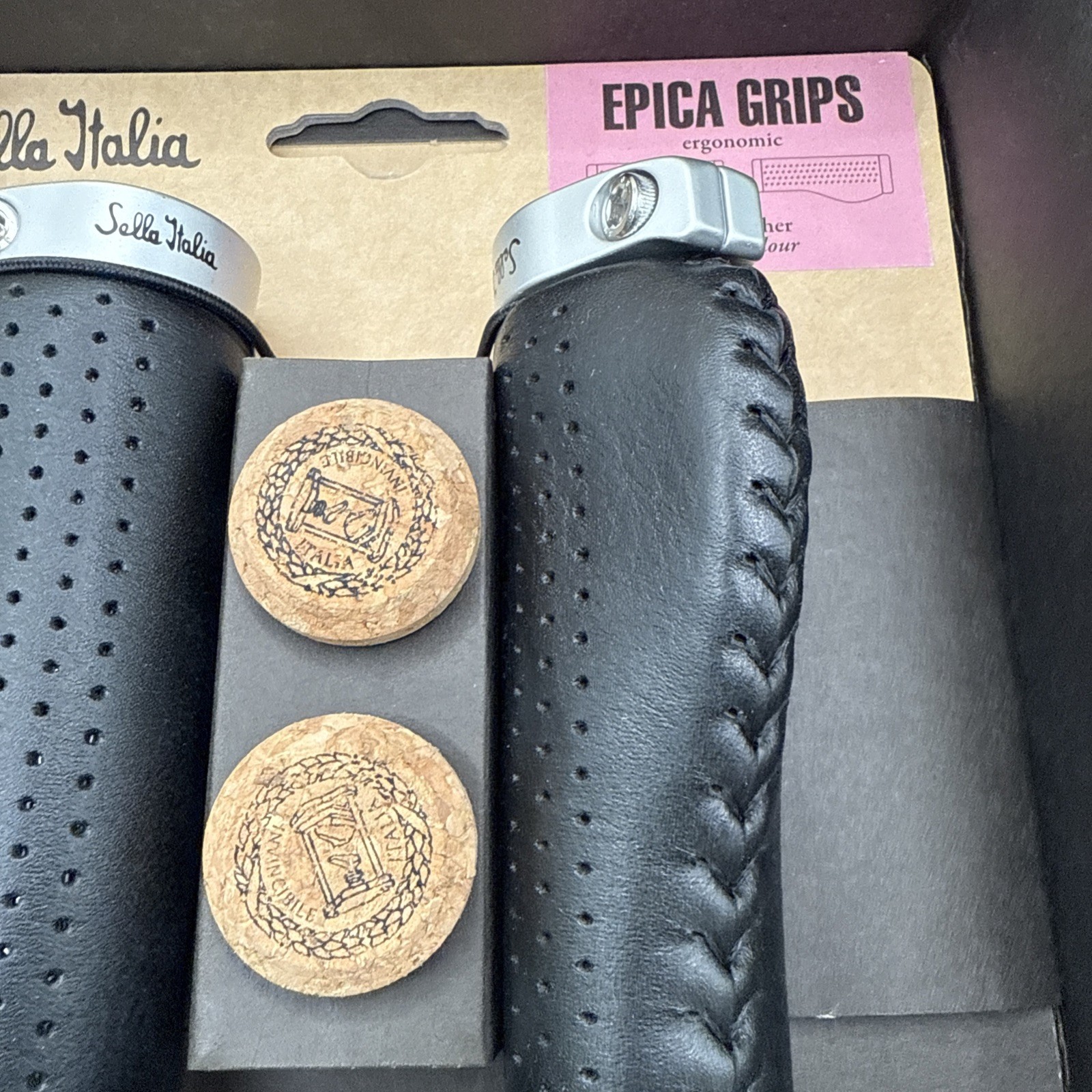 Selle Italia Epics Ergonomic Grip Leather Black (9419-43)